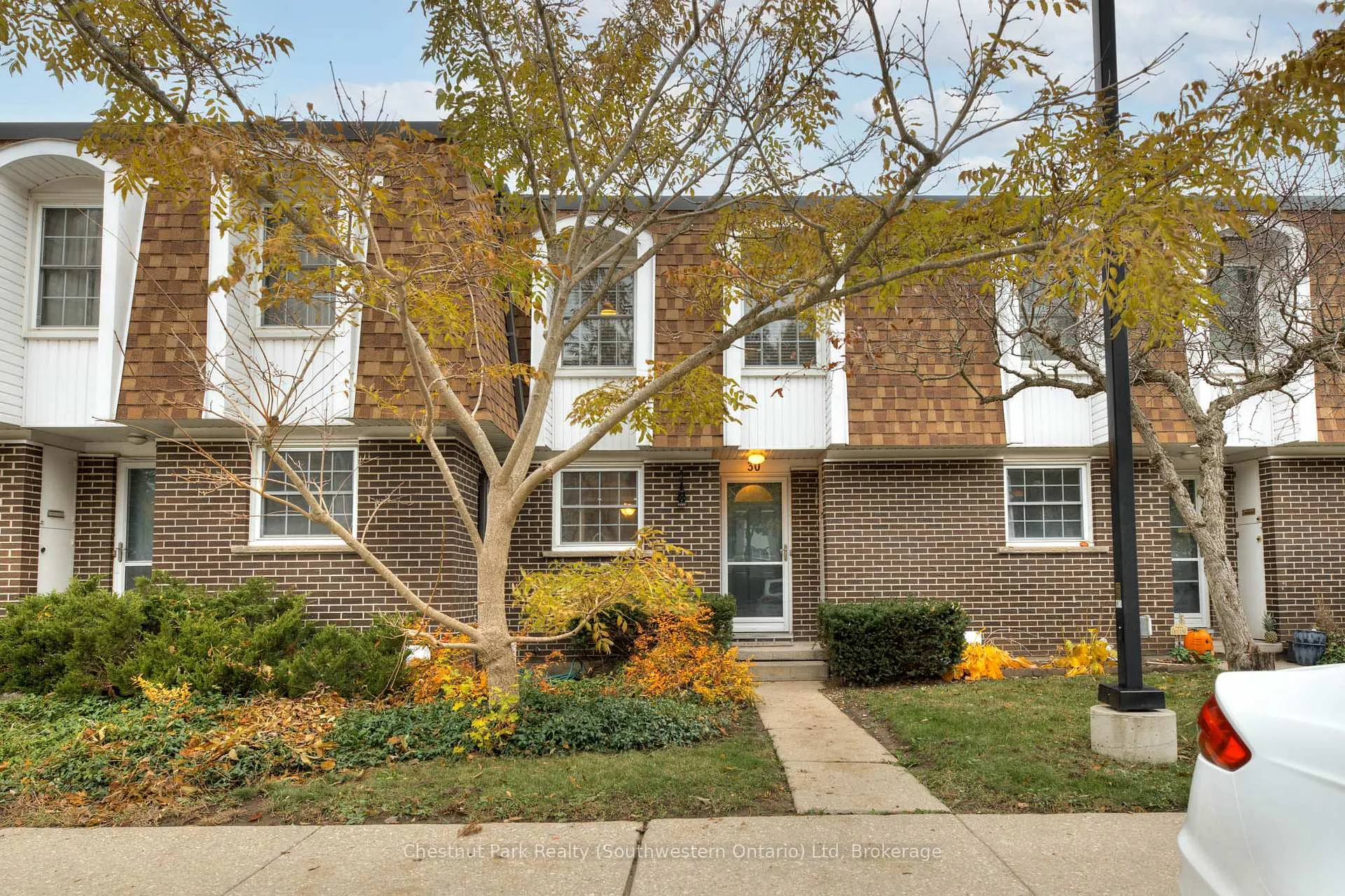 Photo 18 of Unit 30, 383 Edinburgh Road S, Guelph, Dovercliffe Park/Old University — HOMEH