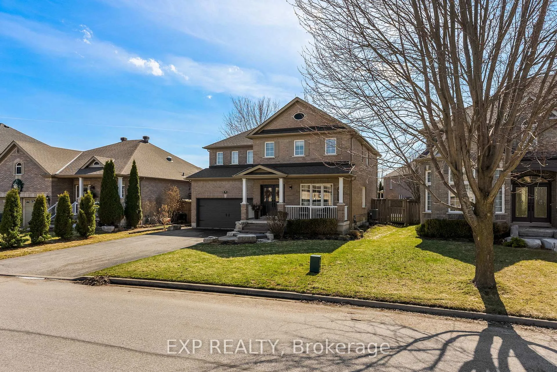 Photo 1 of 14 Whitestone Drive, Georgina, Keswick North — HOMEH