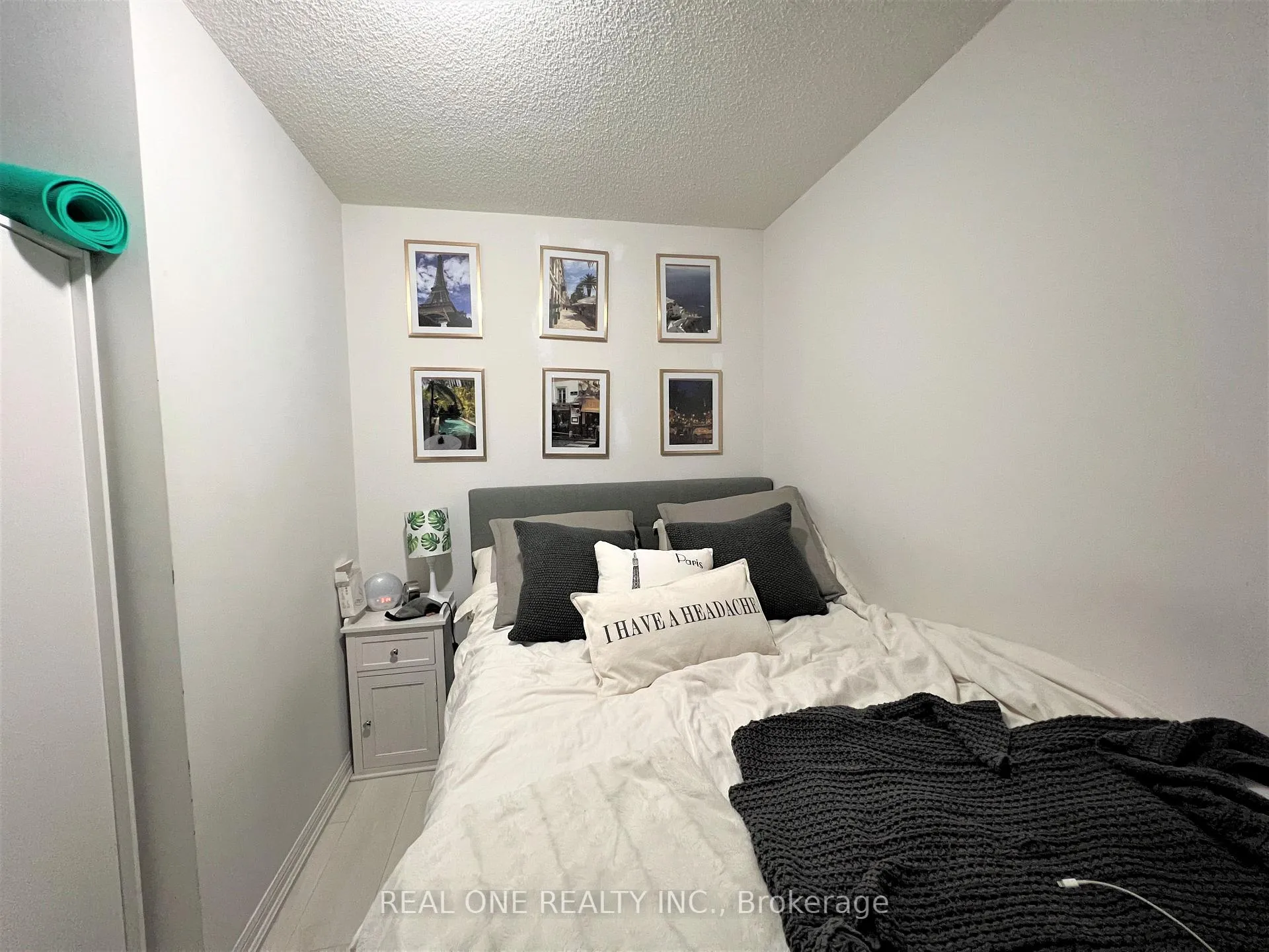 Photo 8 of Unit 916, 400 Adelaide Street E, Toronto, Moss Park — HOMEH