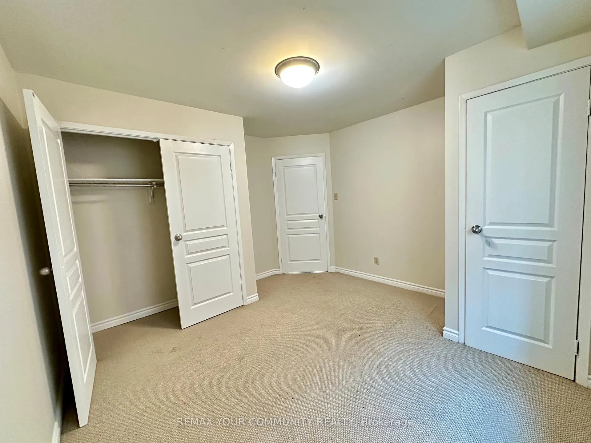 Photo 20 of Unit 201, 15207 Yonge Street, Aurora, Aurora Village — HOMEH