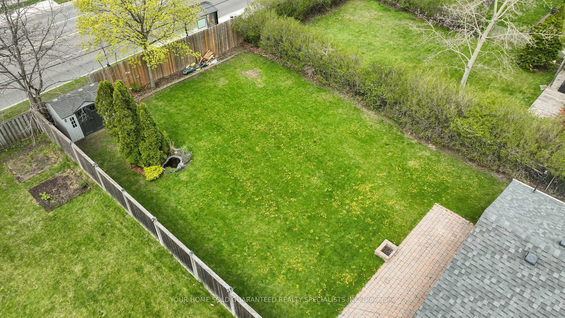 Photo 26 of 947 Sierra Boulevard, Mississauga, Applewood — HOMEH