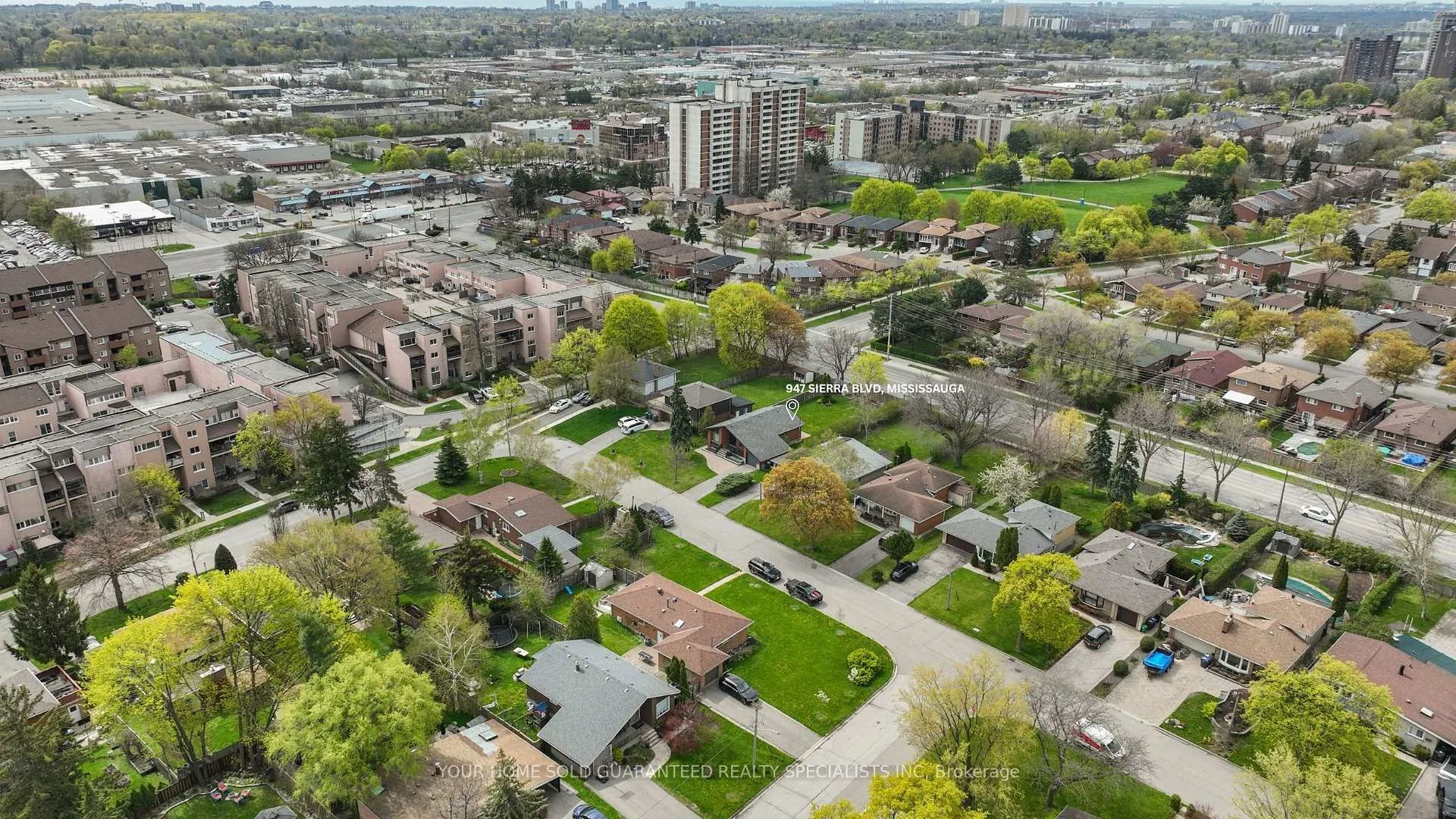 Photo 28 of 947 Sierra Boulevard, Mississauga, Applewood — HOMEH