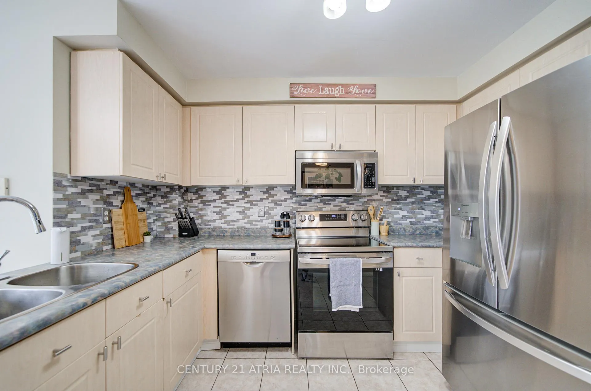 Photo 18 of 7 Whitewater Street, Whitby, Pringle Creek — HOMEH