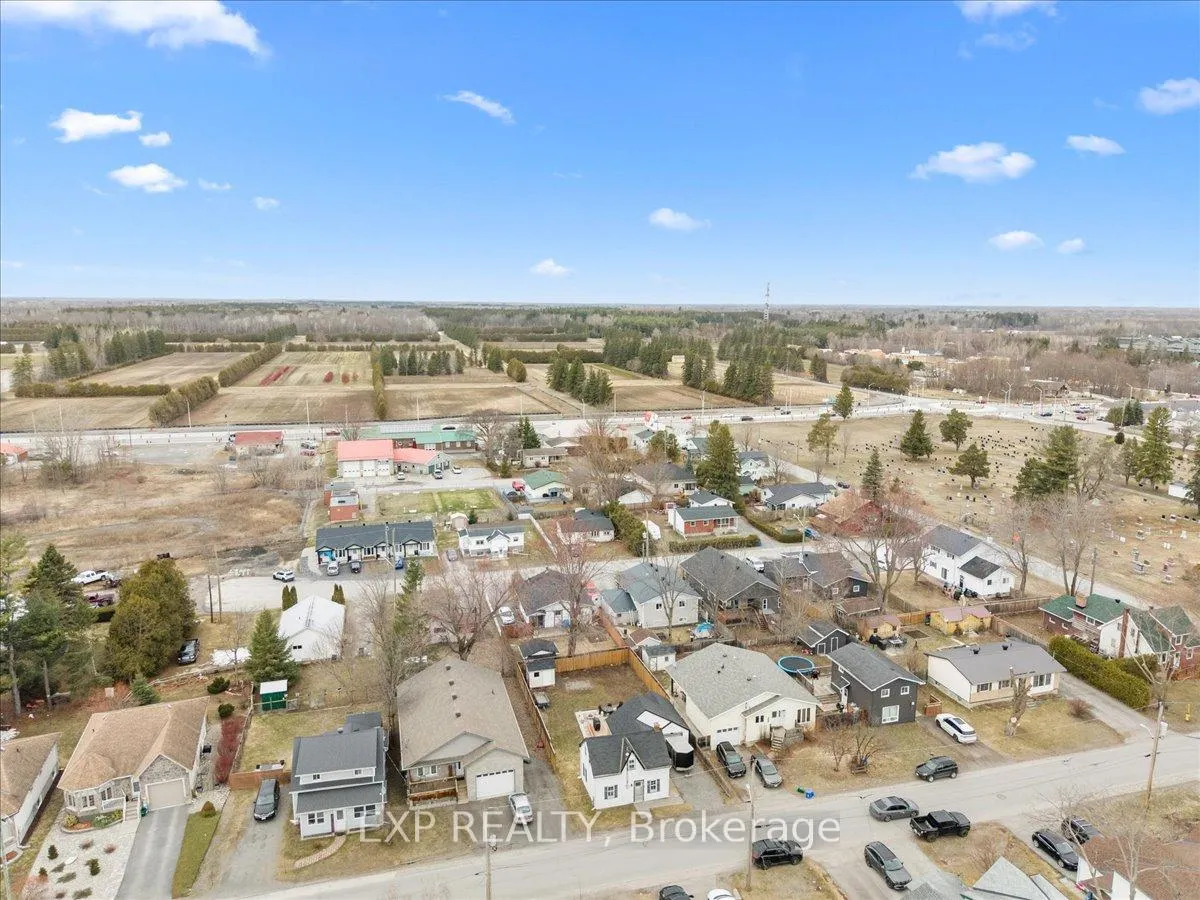 Photo 30 of 509 George Street E, North Grenville, Kemptville — HOMEH