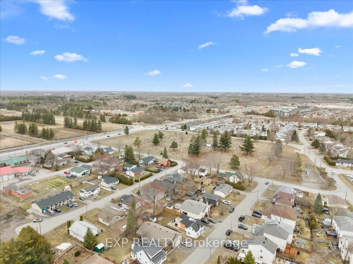 Photo 31 of 509 George Street E, North Grenville, Kemptville — HOMEH