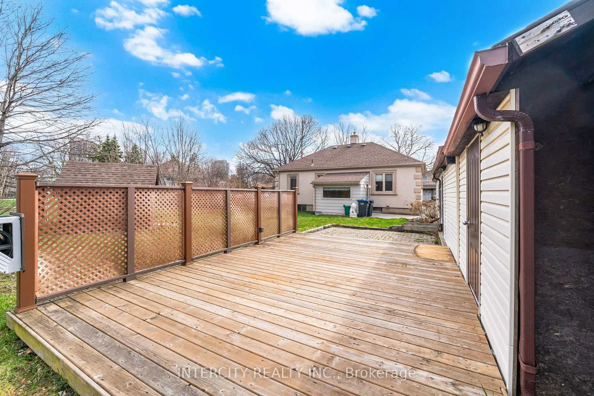 Photo 22 of 1A Sophia Street, Brampton, Brampton North — HOMEH