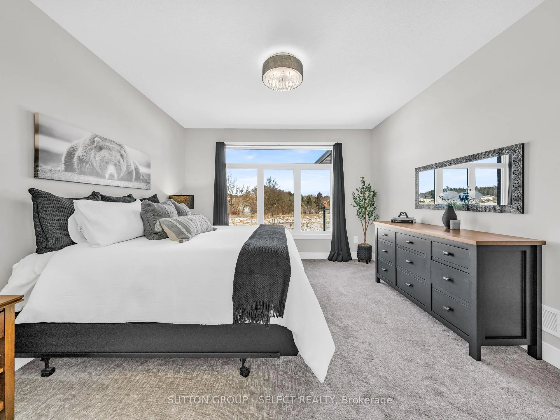 Photo 14 of 2222 Linkway Boulevard, London, South A — HOMEH