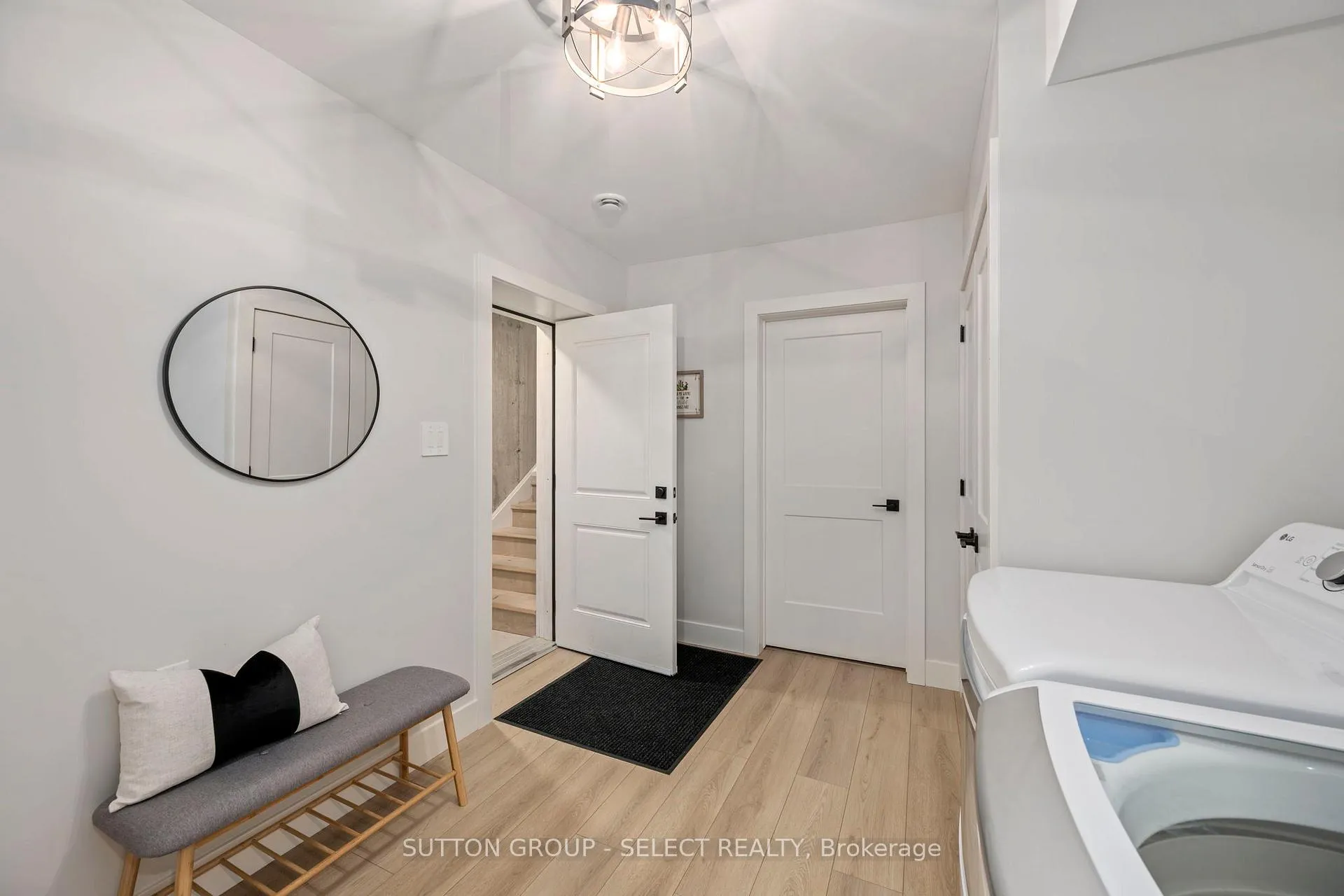 Photo 29 of 2222 Linkway Boulevard, London, South A — HOMEH