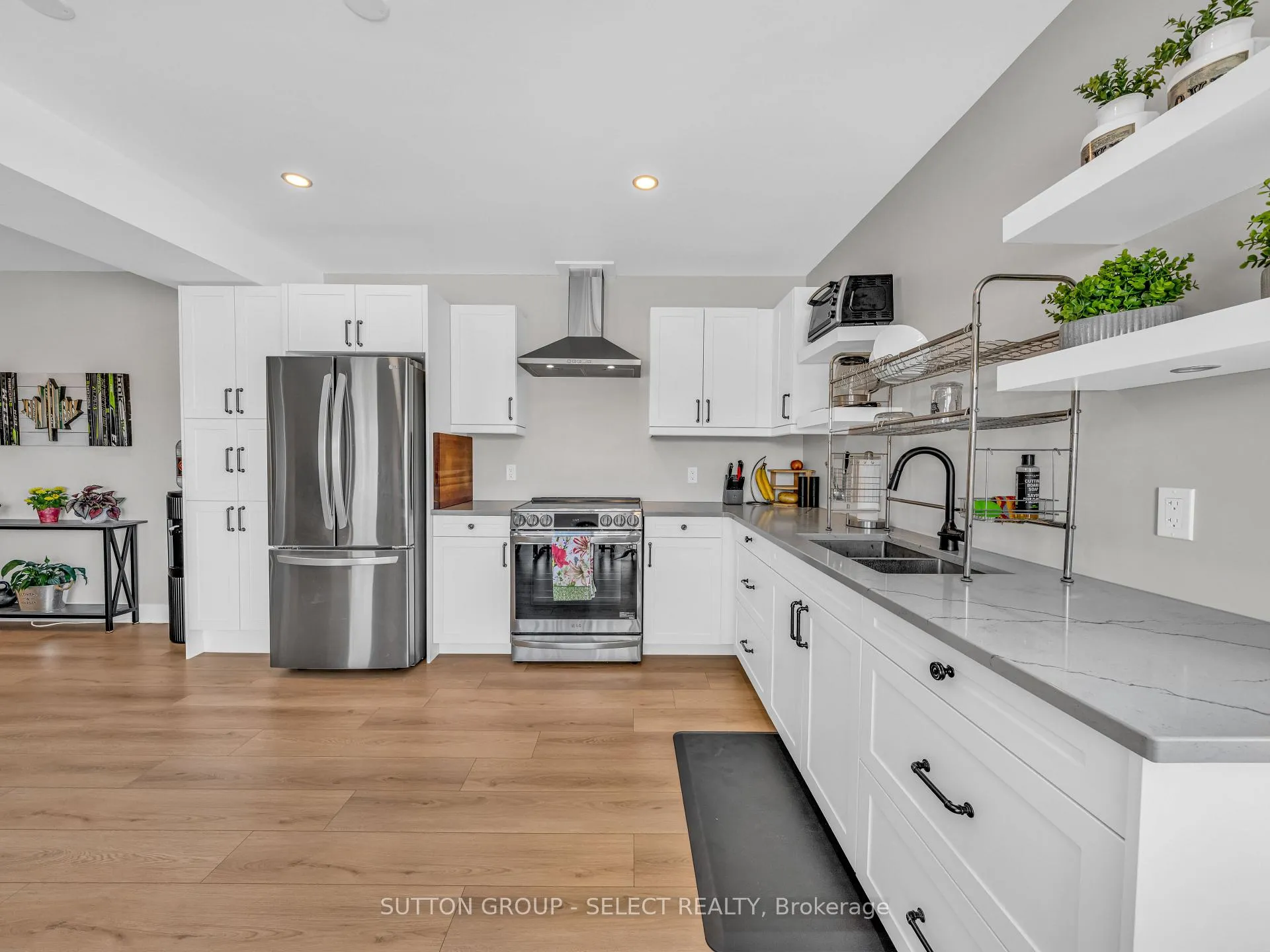 Photo 34 of 2222 Linkway Boulevard, London, South A — HOMEH