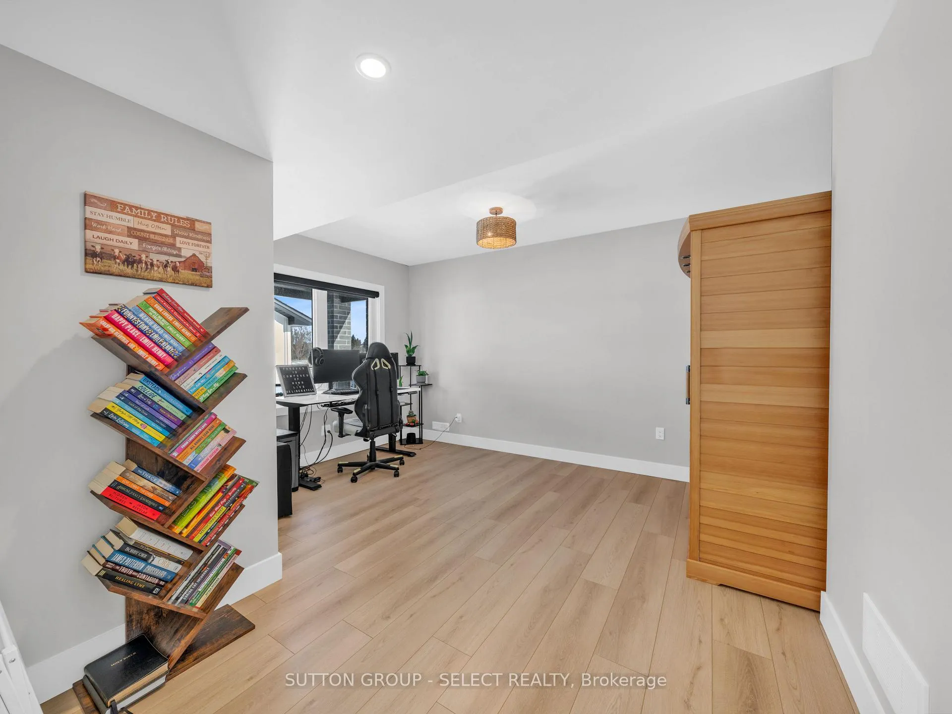Photo 41 of 2222 Linkway Boulevard, London, South A — HOMEH