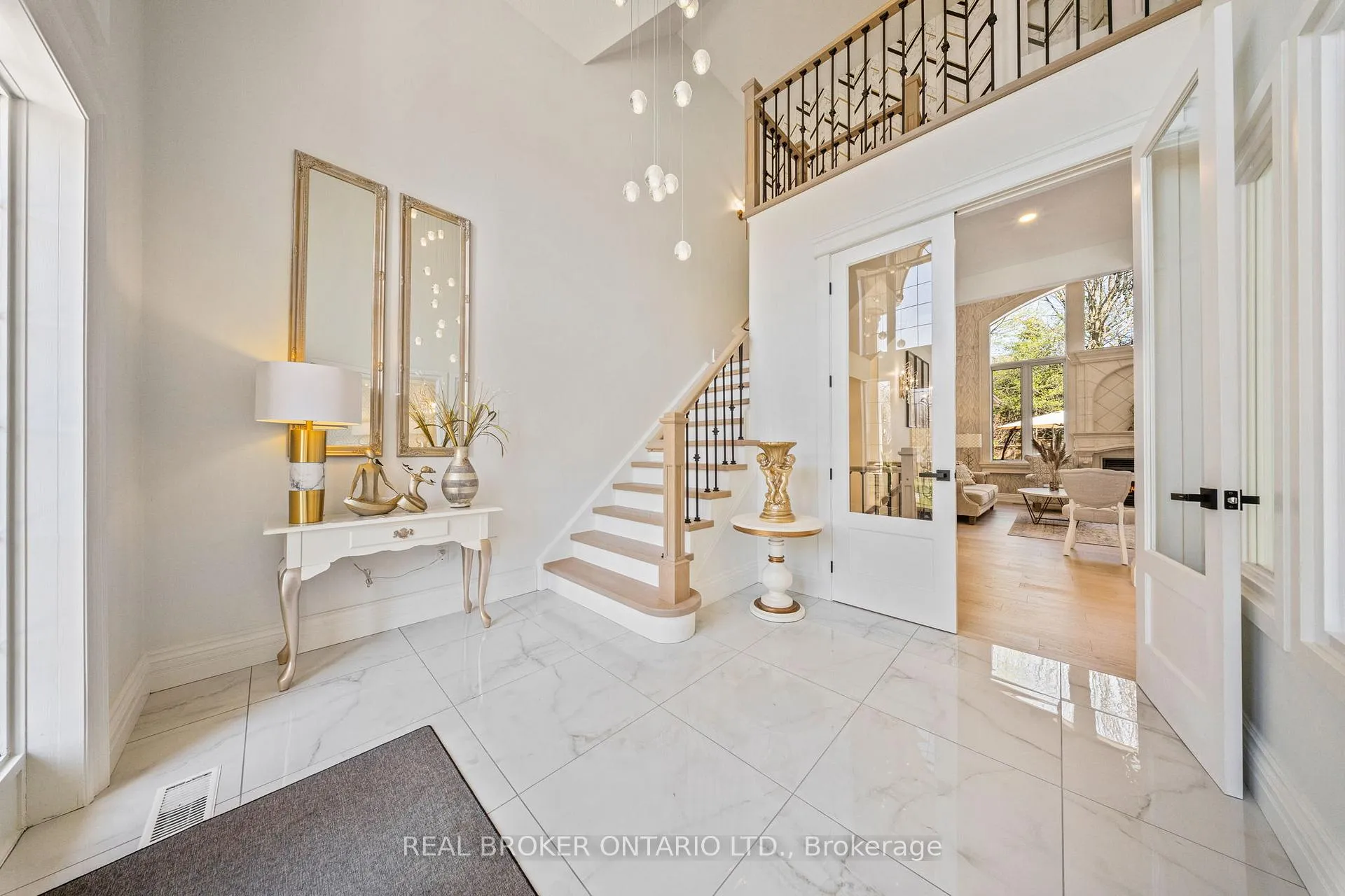 Photo 6 of 215 Black Maple Court, Kitchener — HOMEH