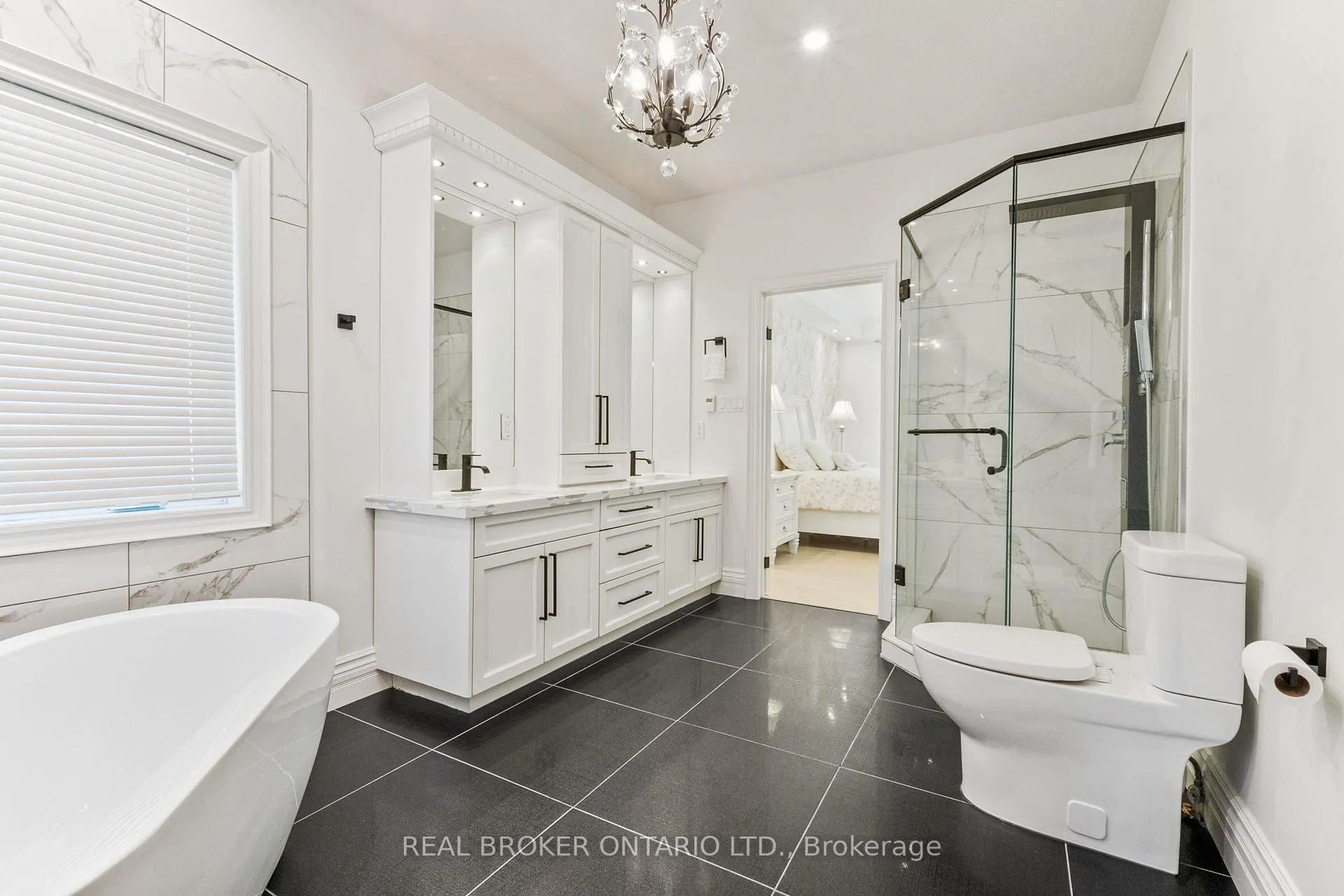 Photo 22 of 215 Black Maple Court, Kitchener — HOMEH