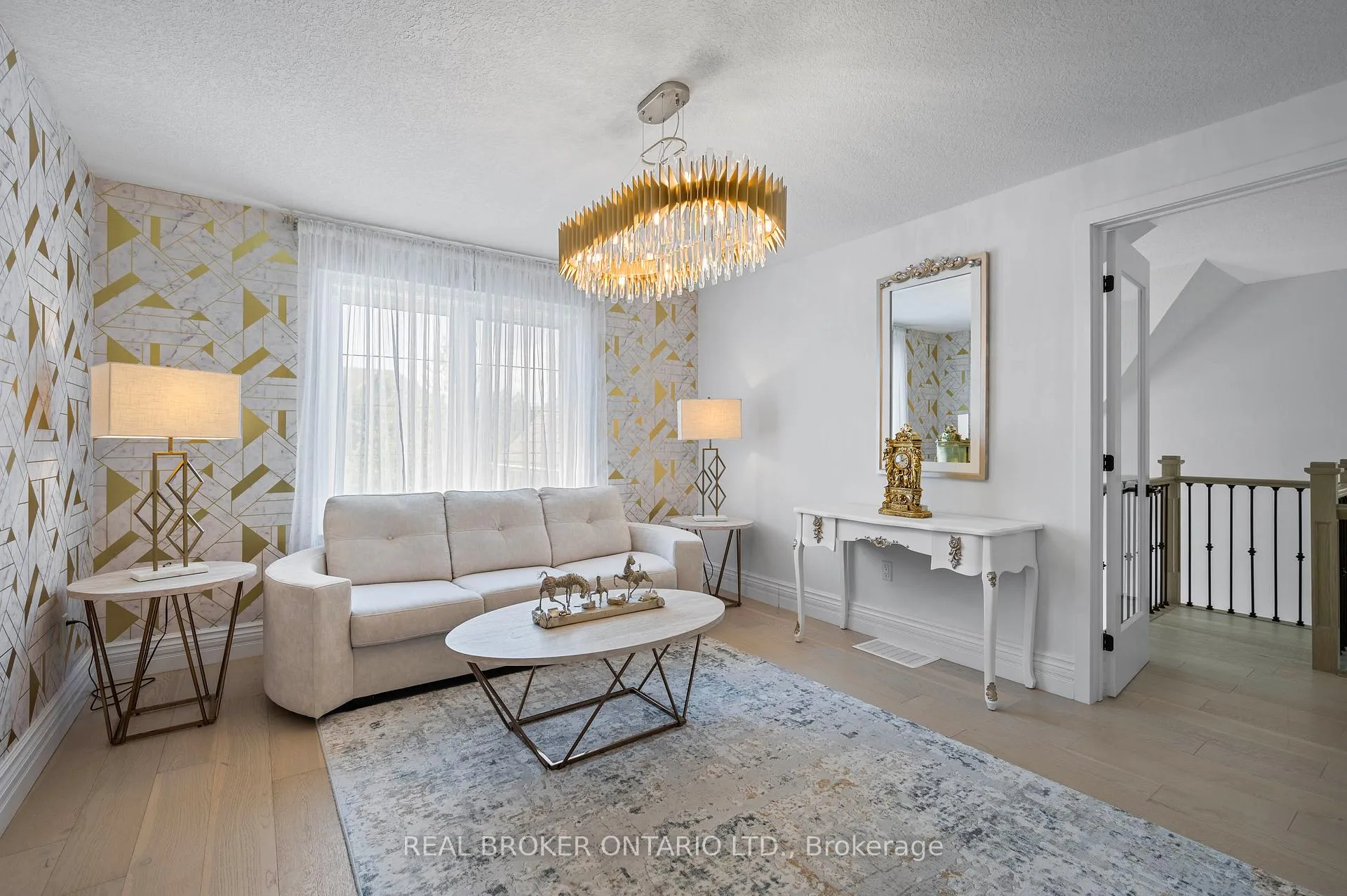Photo 24 of 215 Black Maple Court, Kitchener — HOMEH