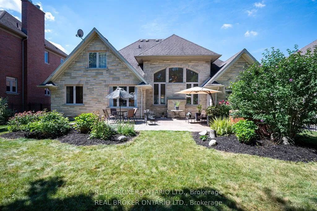 Photo 45 of 215 Black Maple Court, Kitchener — HOMEH