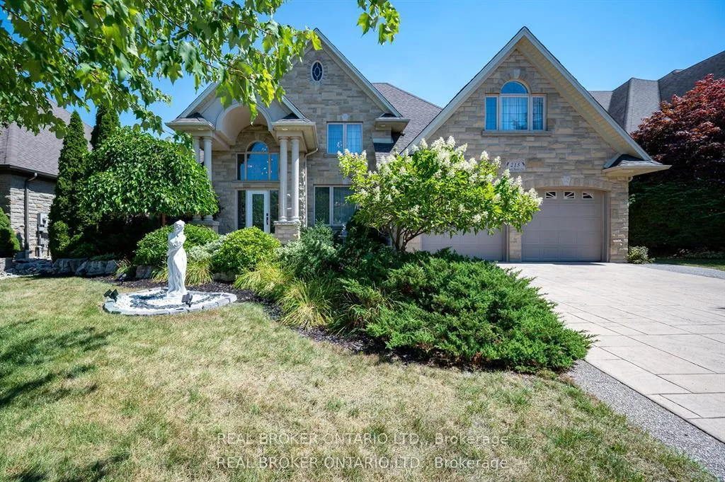 Photo 47 of 215 Black Maple Court, Kitchener — HOMEH