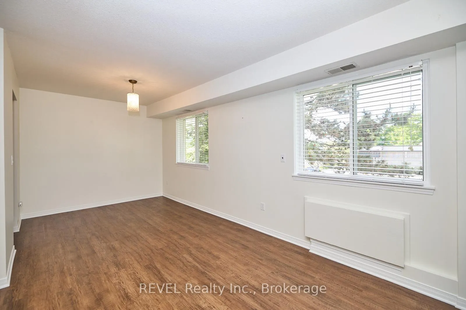 Photo 11 of Unit 19, 117 Willson Road, Welland, Prince Charles — HOMEH