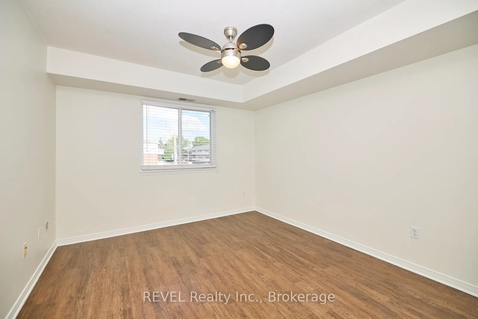 Photo 19 of Unit 19, 117 Willson Road, Welland, Prince Charles — HOMEH