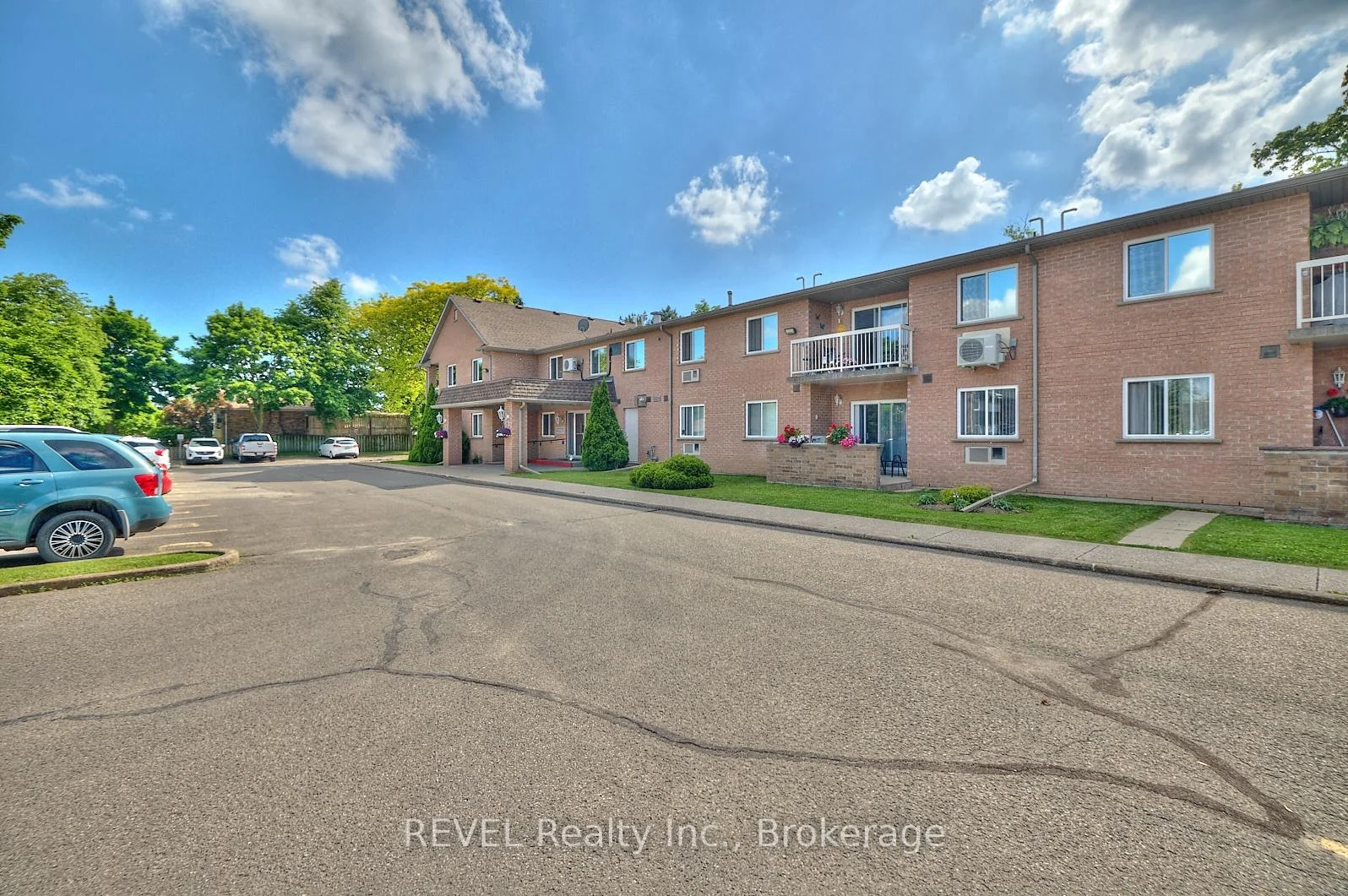 Photo 6 of Unit 19, 117 Willson Road, Welland, Prince Charles — HOMEH