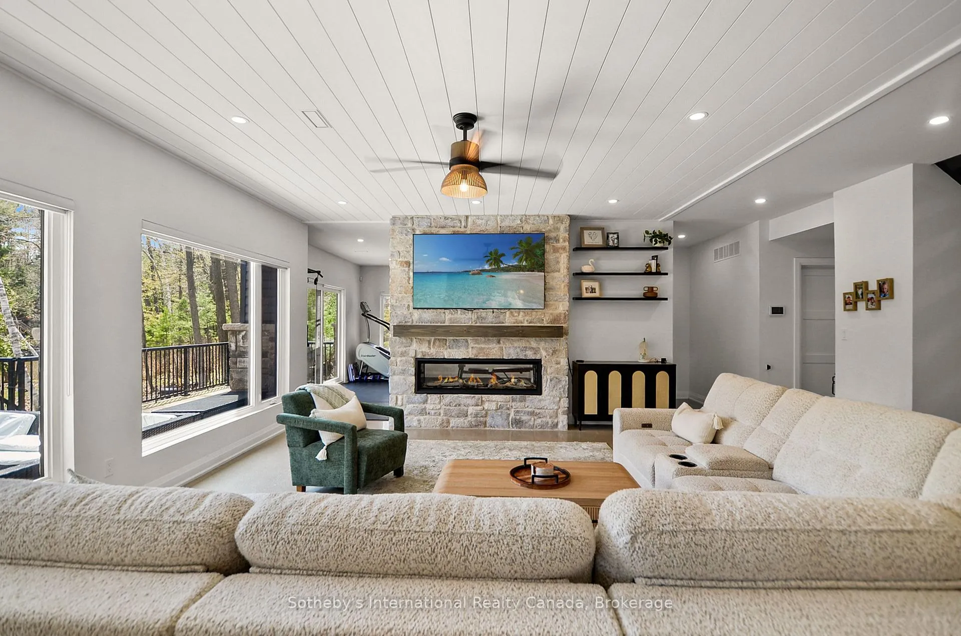 Photo 16 of 71 Oak Lea Boulevard, Wasaga Beach — HOMEH