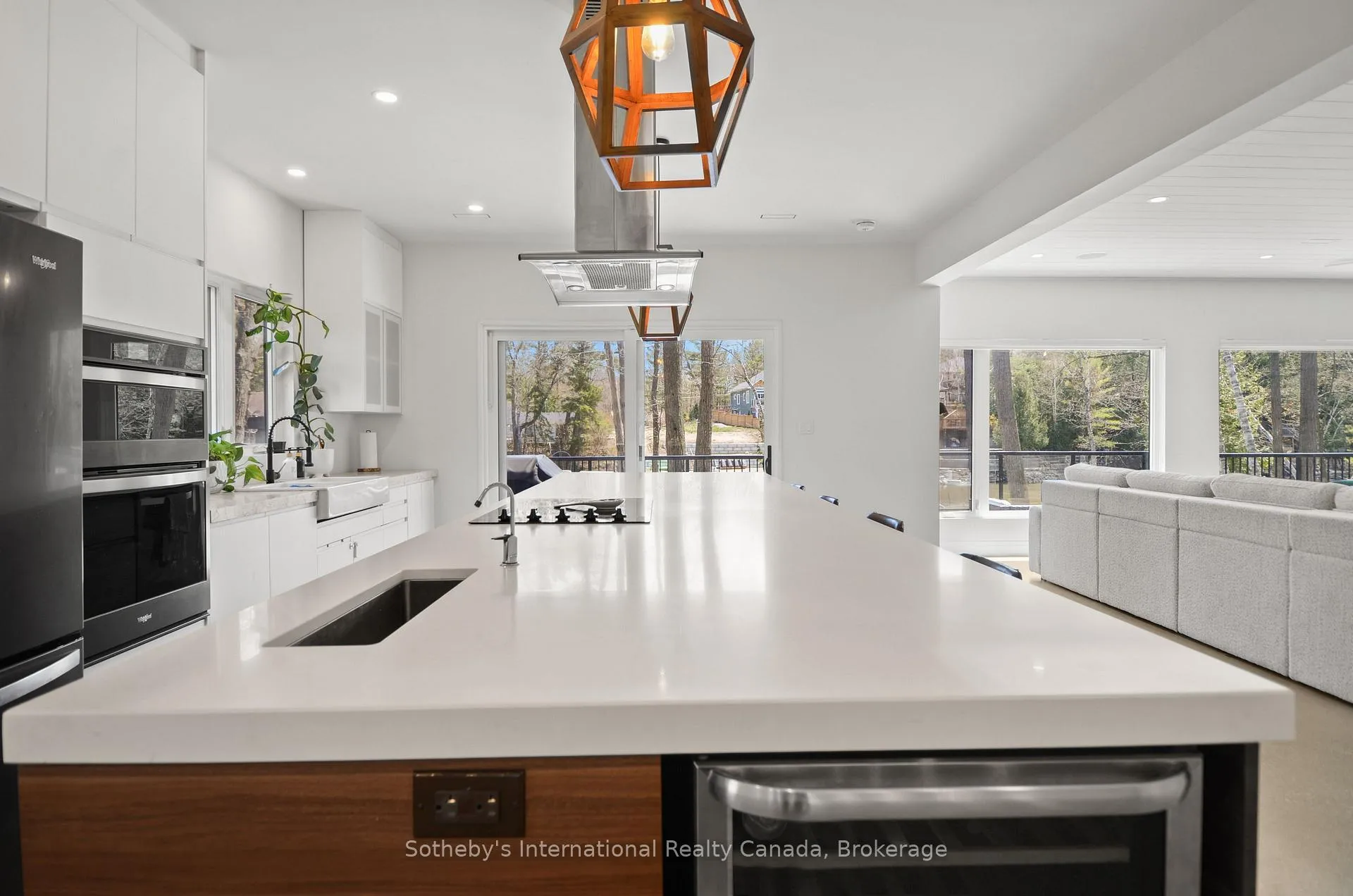 Photo 19 of 71 Oak Lea Boulevard, Wasaga Beach — HOMEH