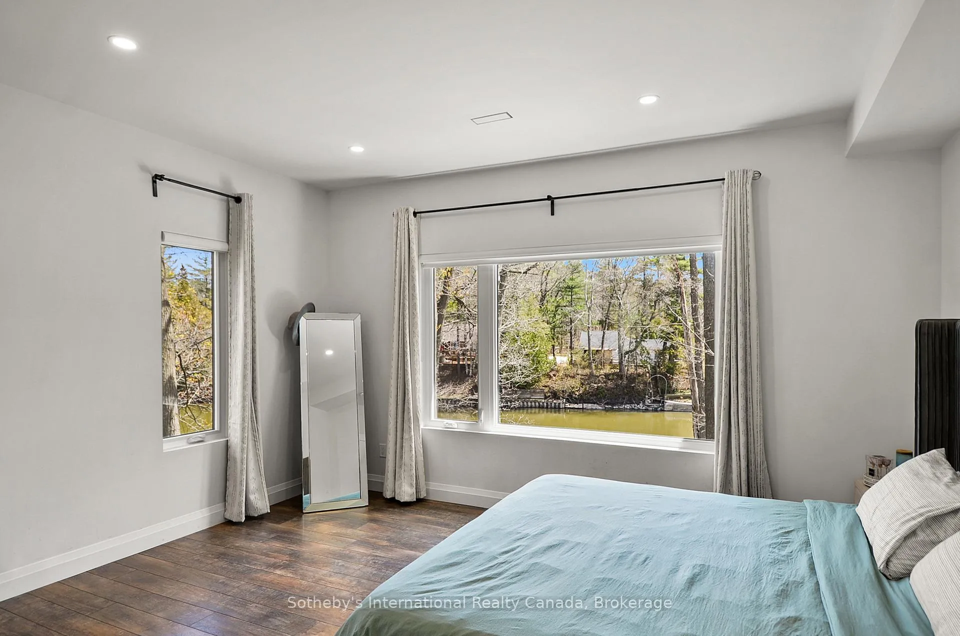 Photo 26 of 71 Oak Lea Boulevard, Wasaga Beach — HOMEH