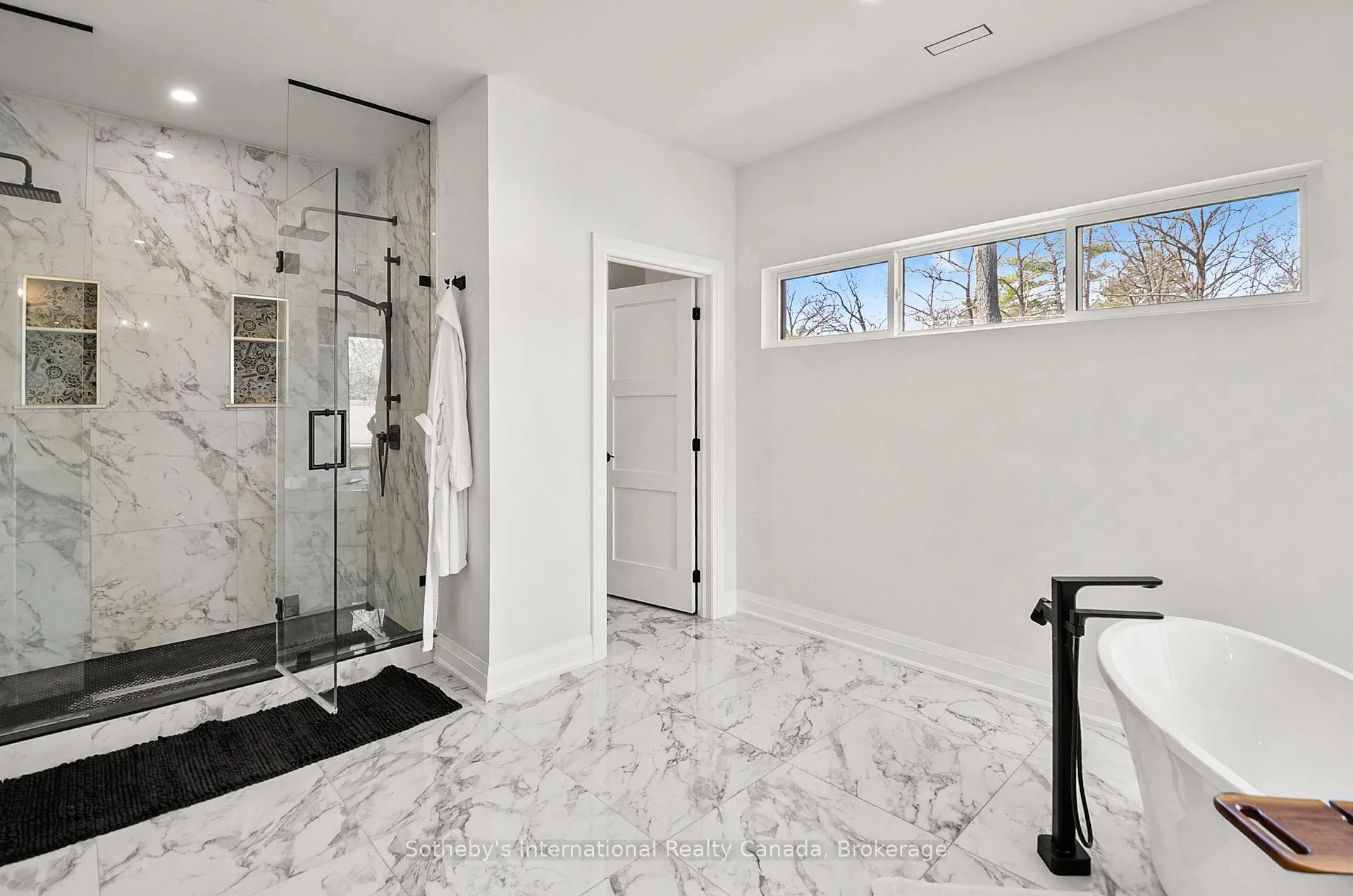Photo 27 of 71 Oak Lea Boulevard, Wasaga Beach — HOMEH