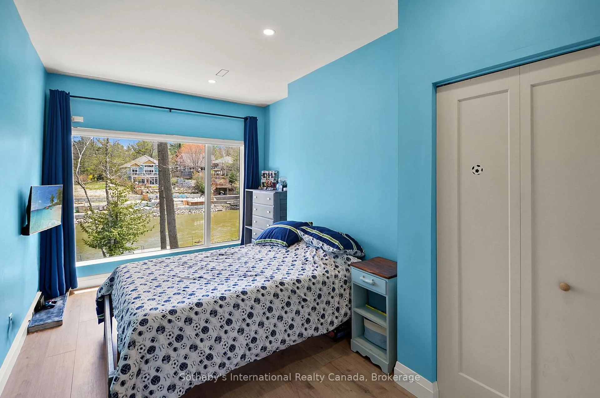 Photo 33 of 71 Oak Lea Boulevard, Wasaga Beach — HOMEH