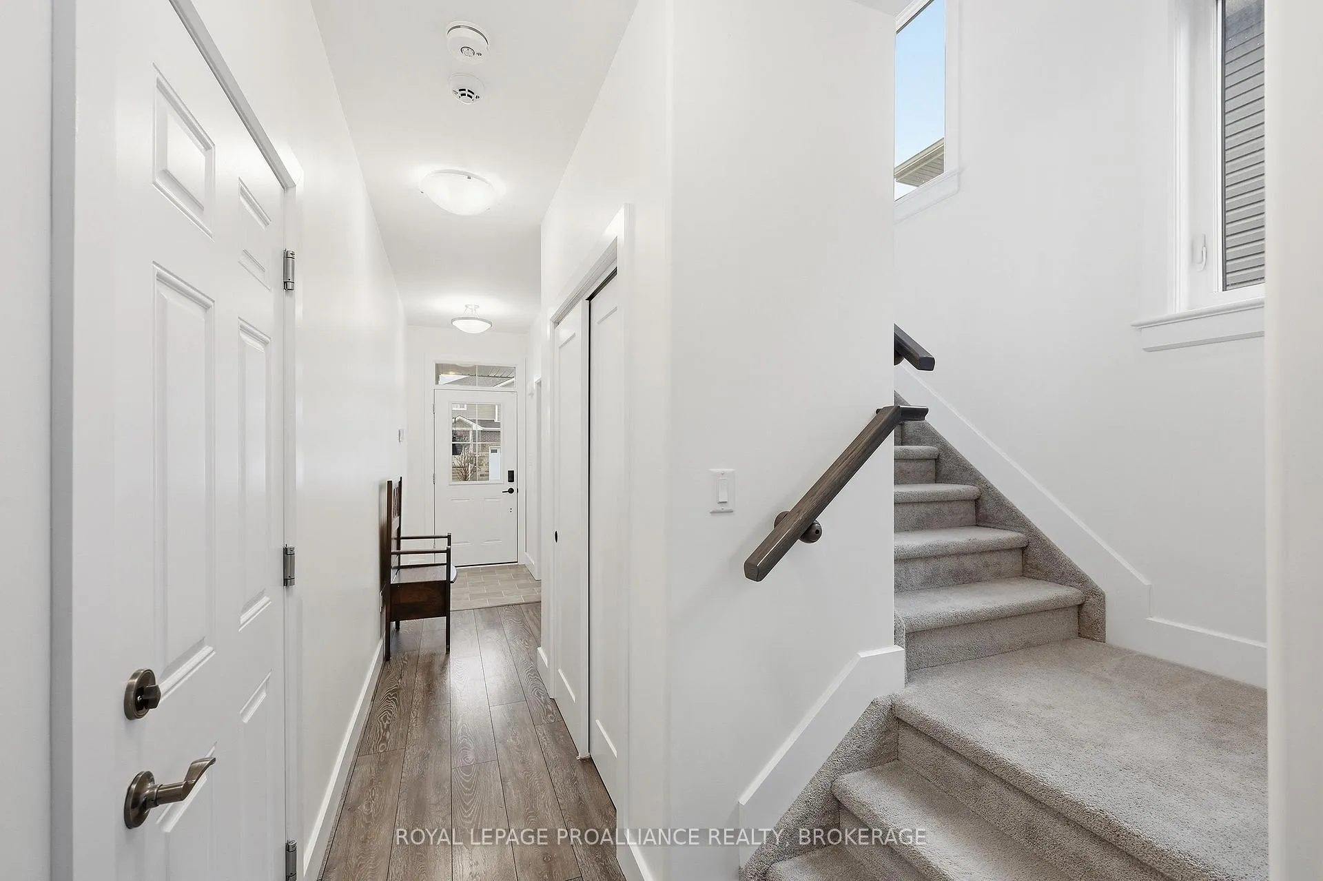 Photo 14 of 105 Hazlett Street, Loyalist, Amherstview — HOMEH