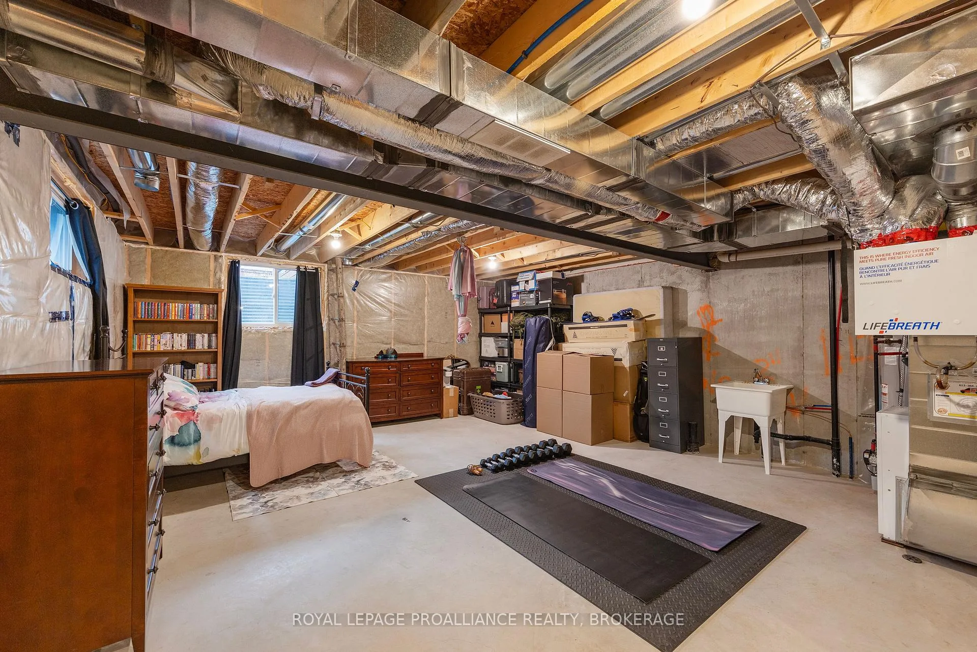 Photo 26 of 105 Hazlett Street, Loyalist, Amherstview — HOMEH