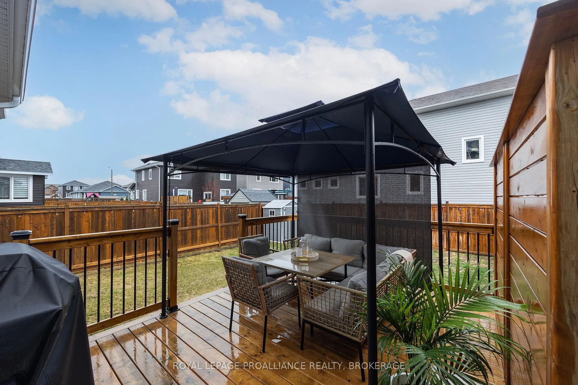 Photo 28 of 105 Hazlett Street, Loyalist, Amherstview — HOMEH