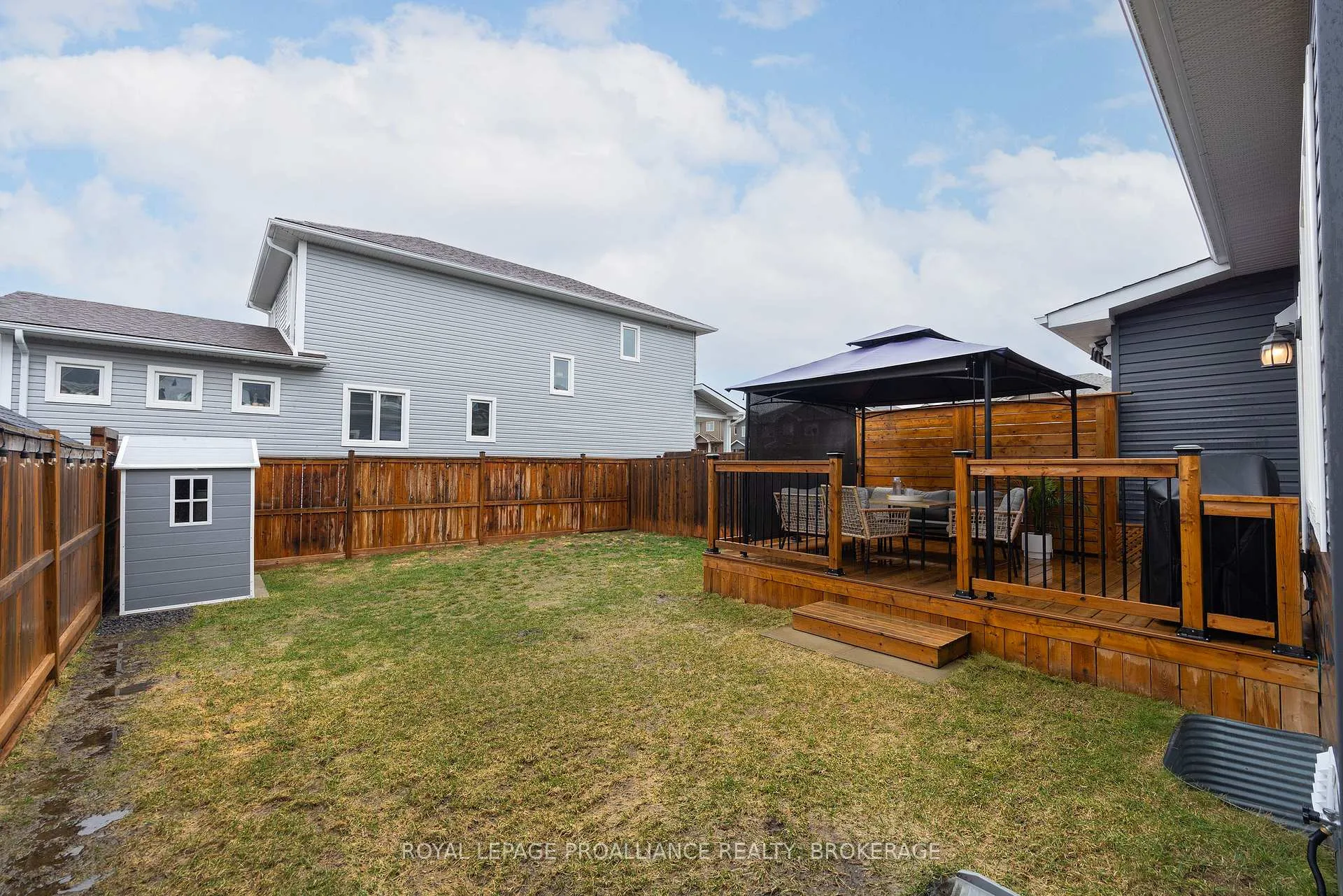 Photo 32 of 105 Hazlett Street, Loyalist, Amherstview — HOMEH