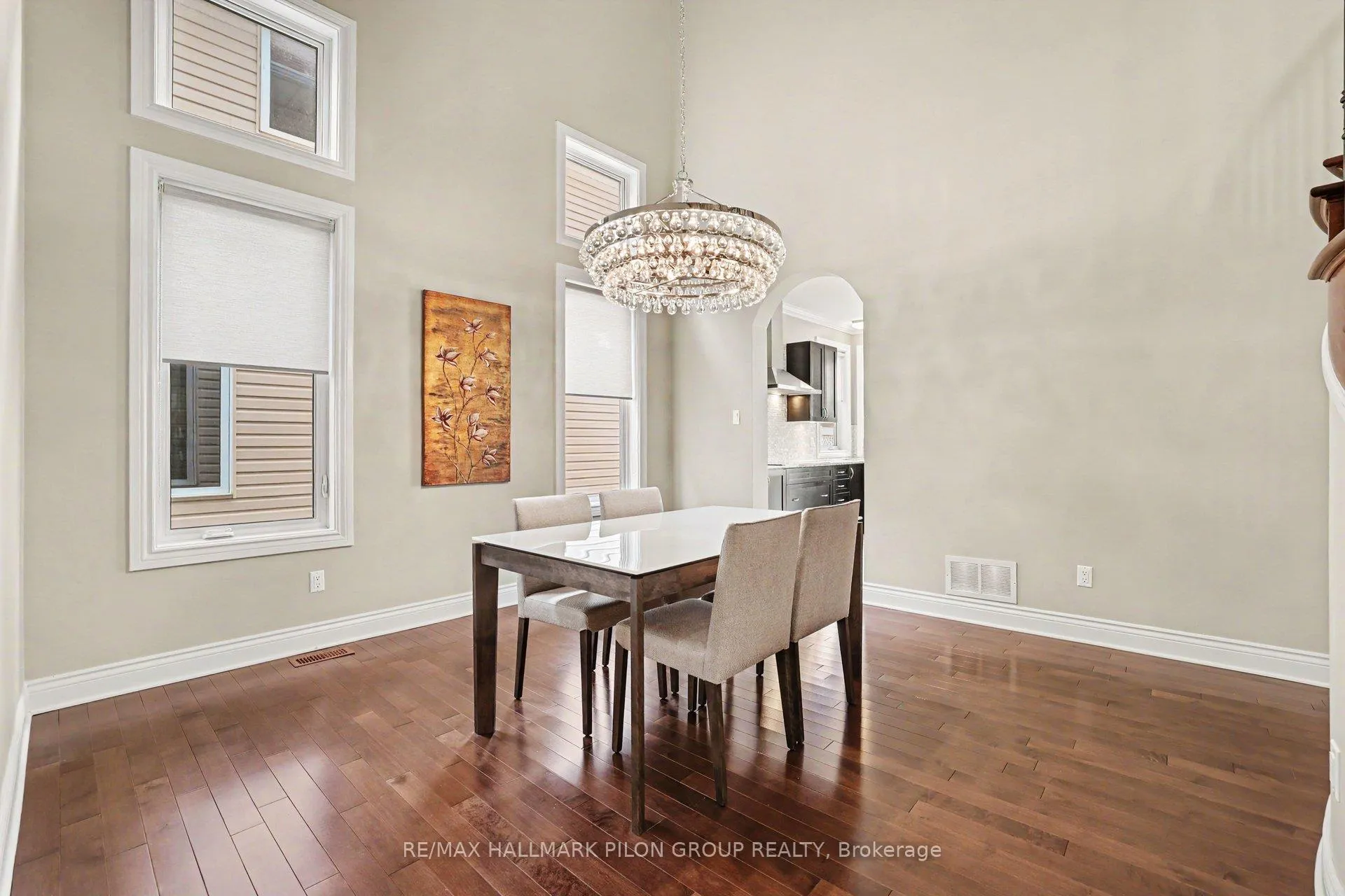 Photo 6 of 354 Oakcrest Way, Ottawa, Avalon East — HOMEH