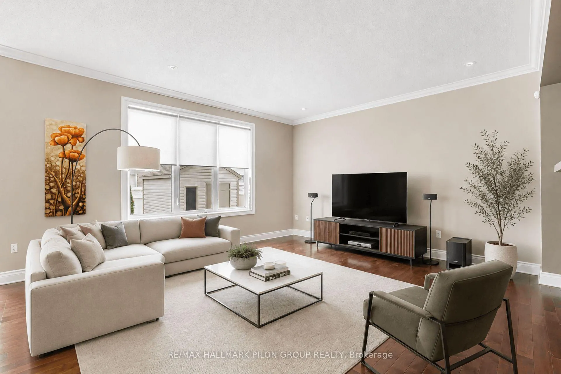 Photo 13 of 354 Oakcrest Way, Ottawa, Avalon East — HOMEH