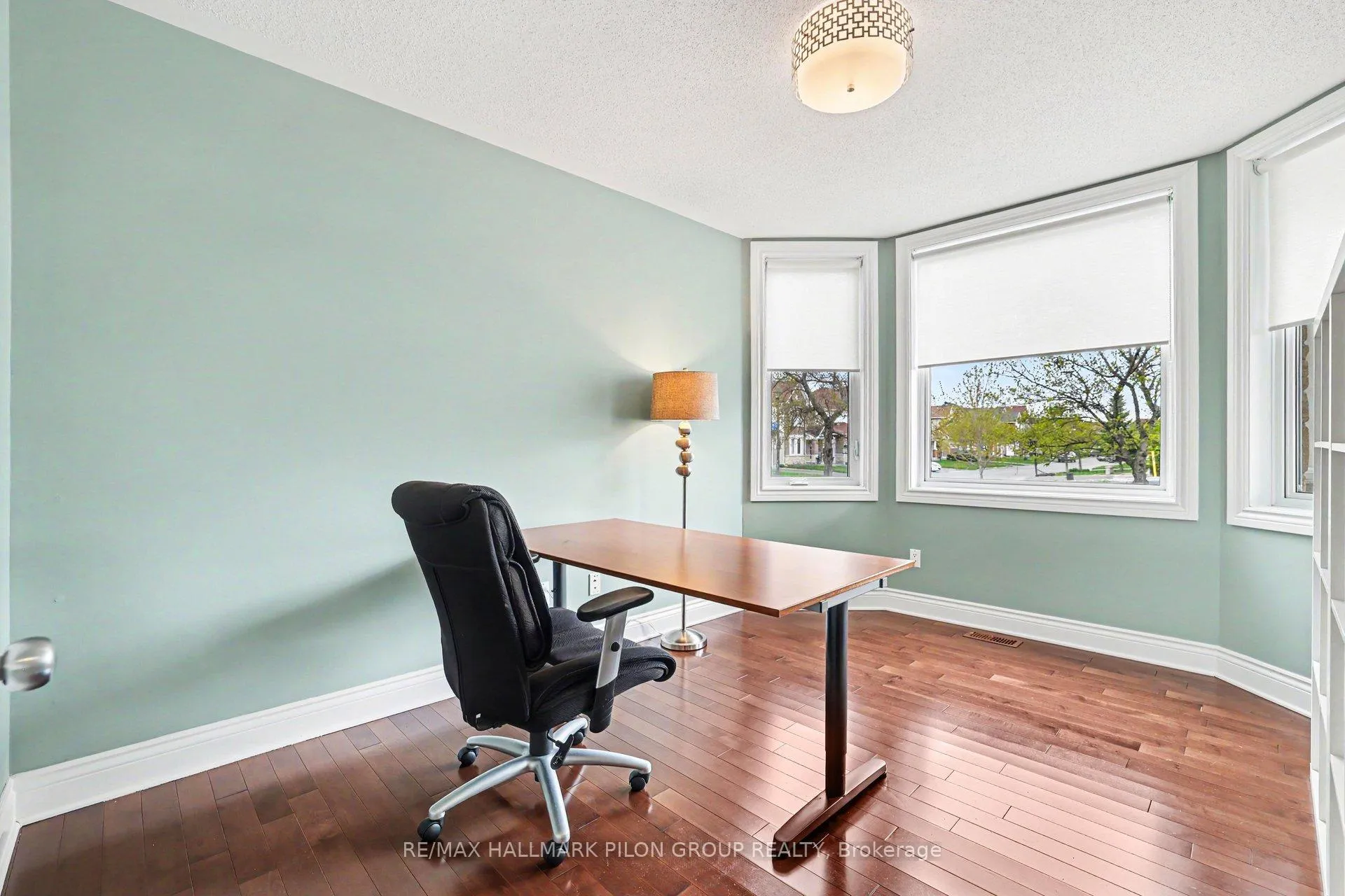 Photo 14 of 354 Oakcrest Way, Ottawa, Avalon East — HOMEH