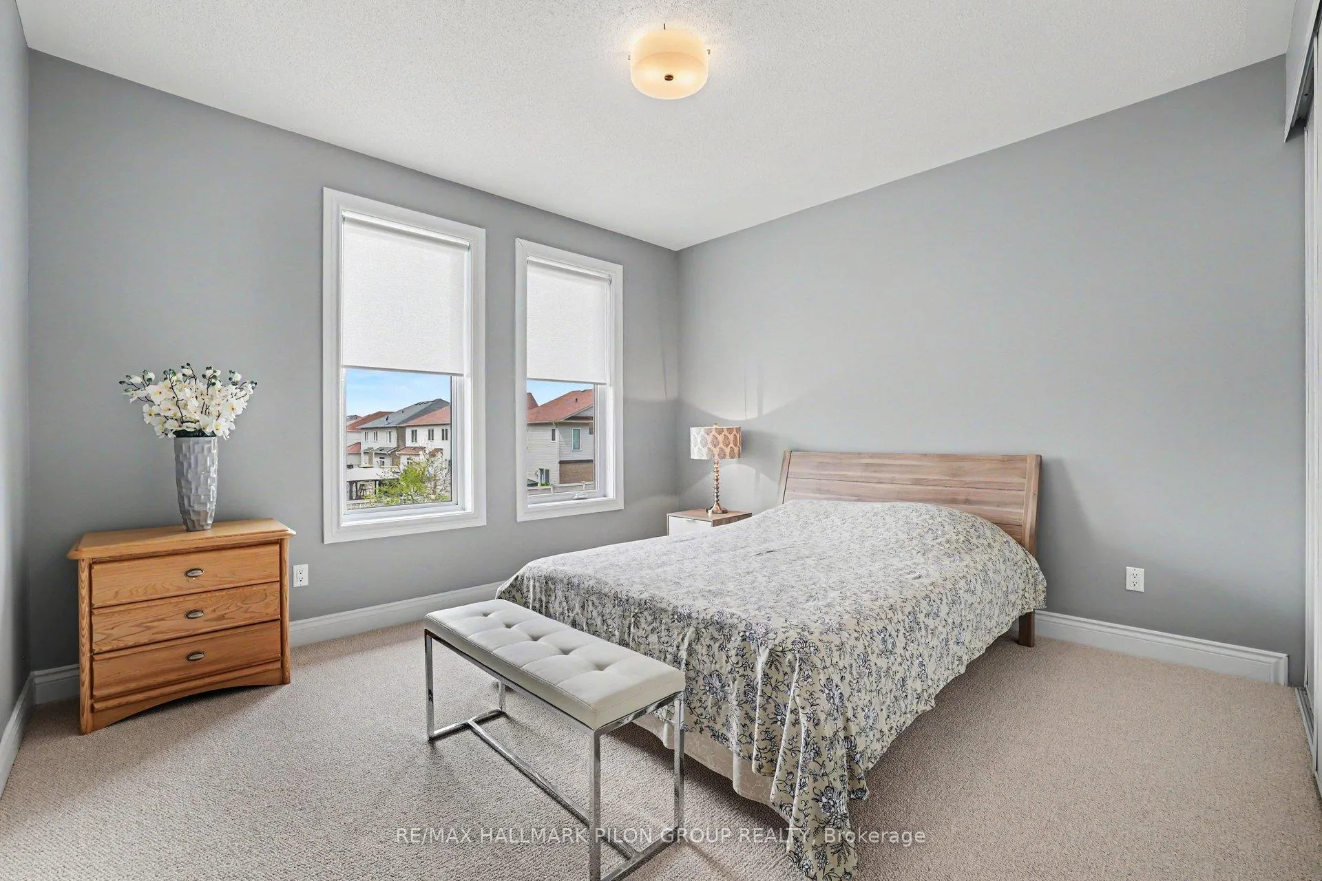 Photo 21 of 354 Oakcrest Way, Ottawa, Avalon East — HOMEH