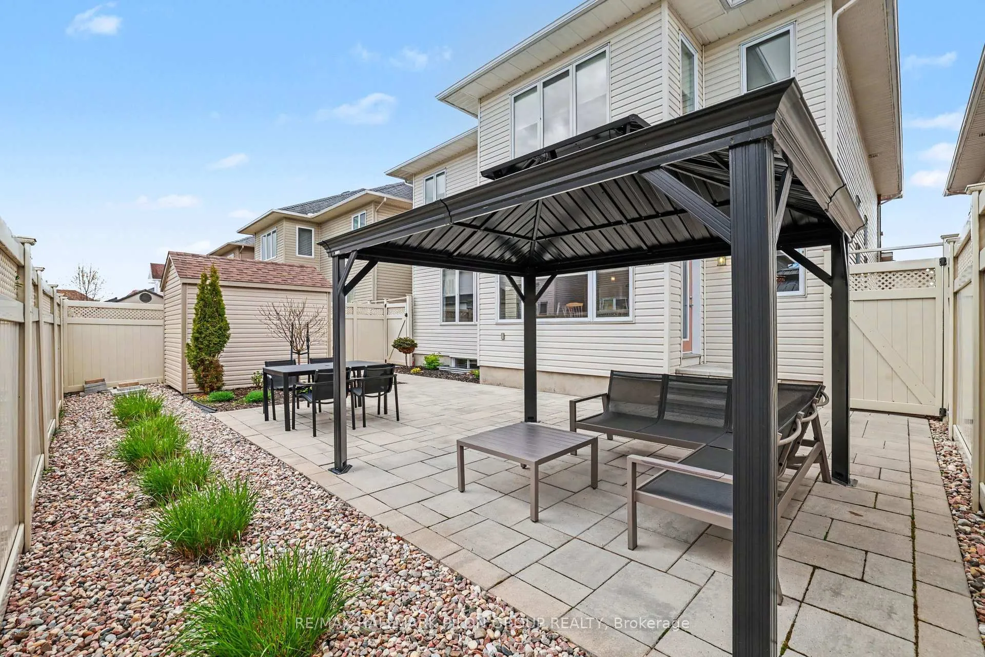 Photo 27 of 354 Oakcrest Way, Ottawa, Avalon East — HOMEH