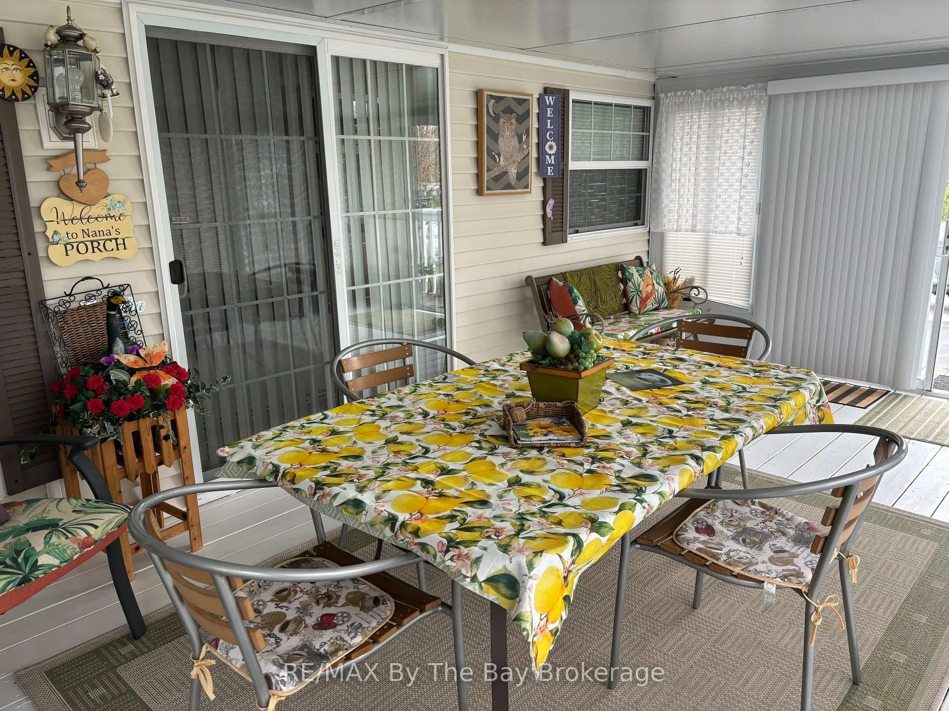 Photo 20 of 8 Huron Circle, Wasaga Beach — HOMEH
