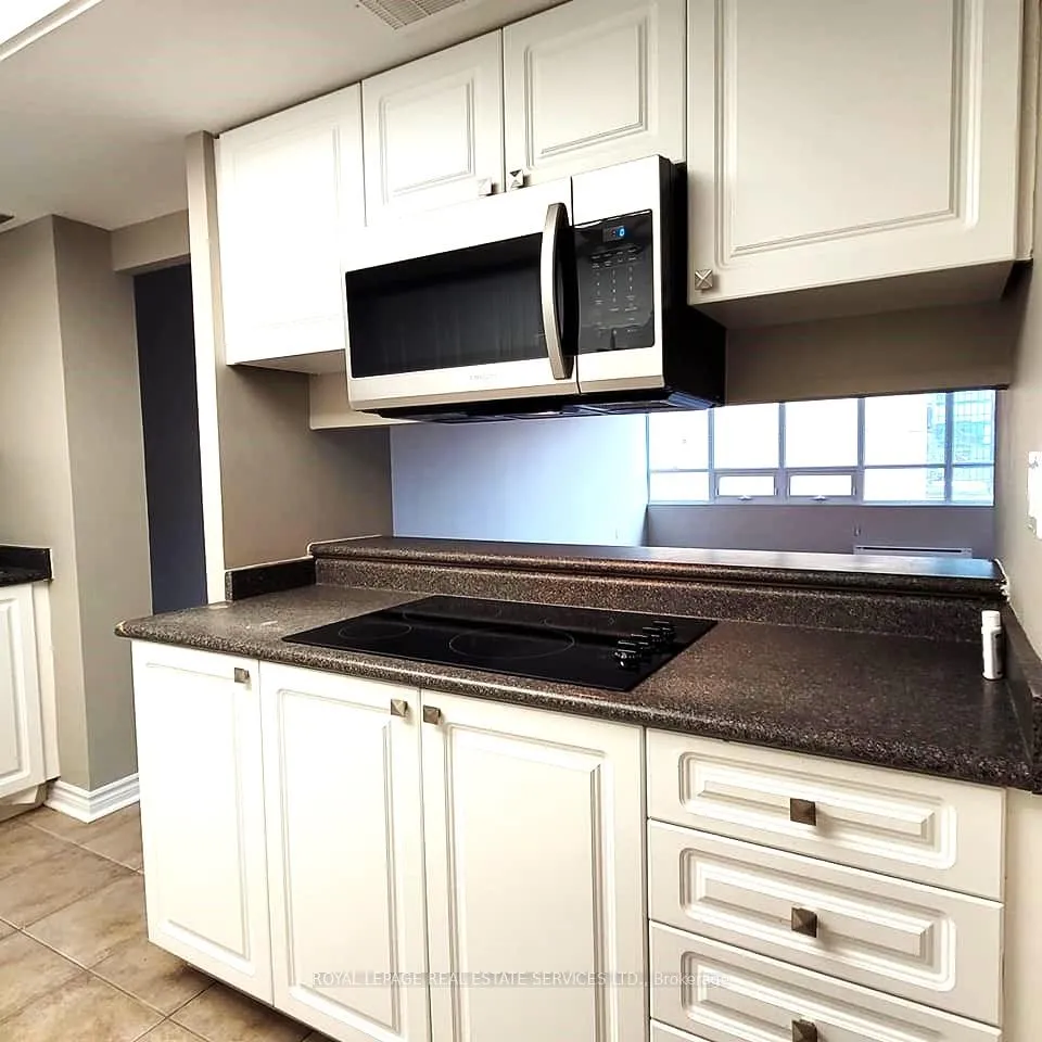 Photo 8 of Unit 401, 71 Charles Street E, Toronto, Church-Yonge Corridor — HOMEH