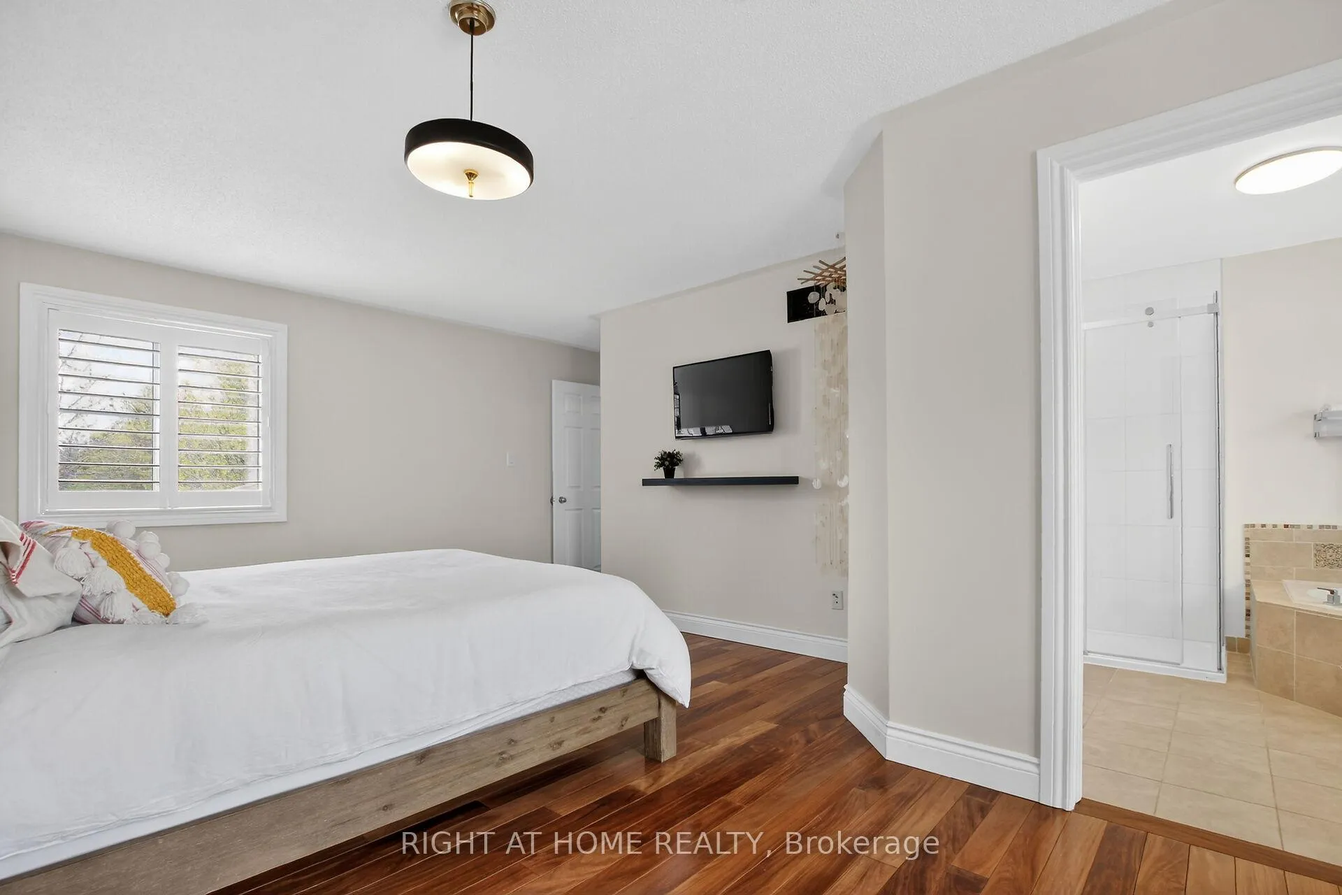 Photo 28 of 2 Harry Douglas Drive, Ottawa, Stittsville (Central) — HOMEH