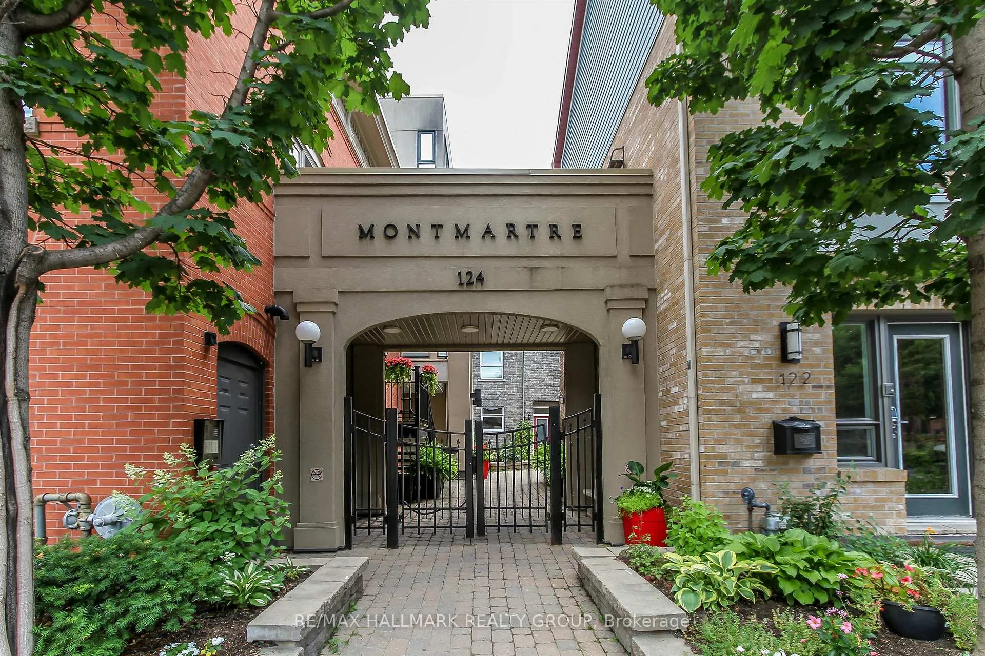 Photo 1 of Unit B307, 124 Guigues Avenue, Ottawa, Lower Town/Byward Market — HOMEH