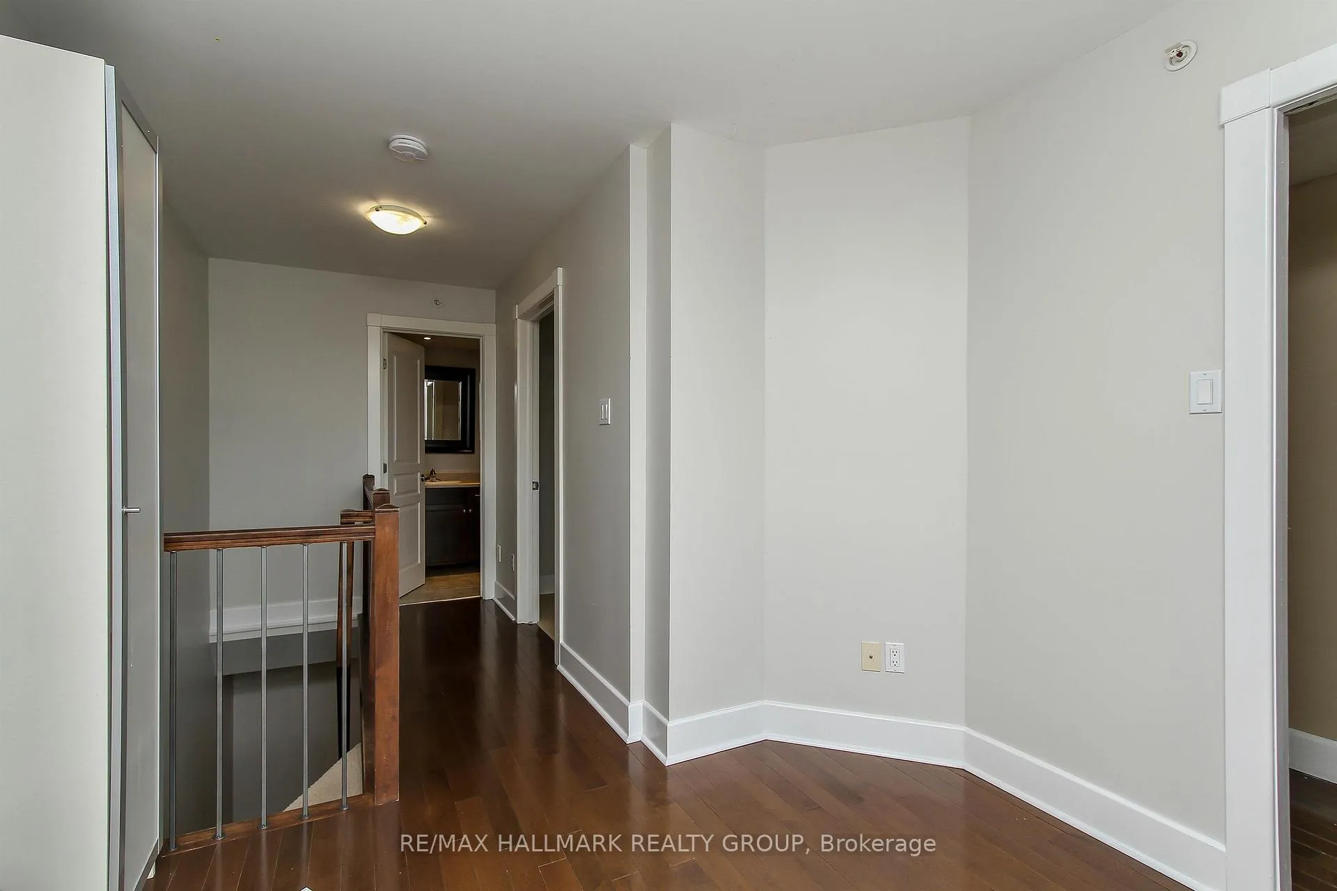Photo 11 of Unit B307, 124 Guigues Avenue, Ottawa, Lower Town/Byward Market — HOMEH