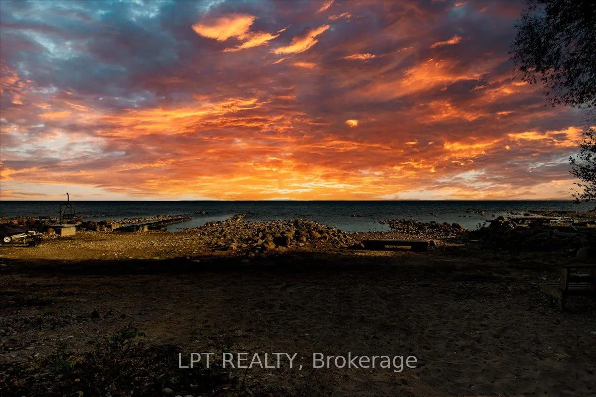 Photo 1 of 41 Glen Road, Collingwood — HOMEH