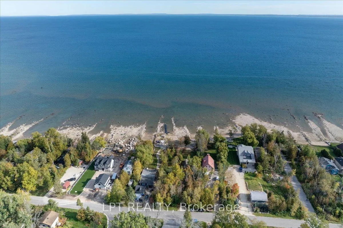 Photo 23 of 41 Glen Road, Collingwood — HOMEH