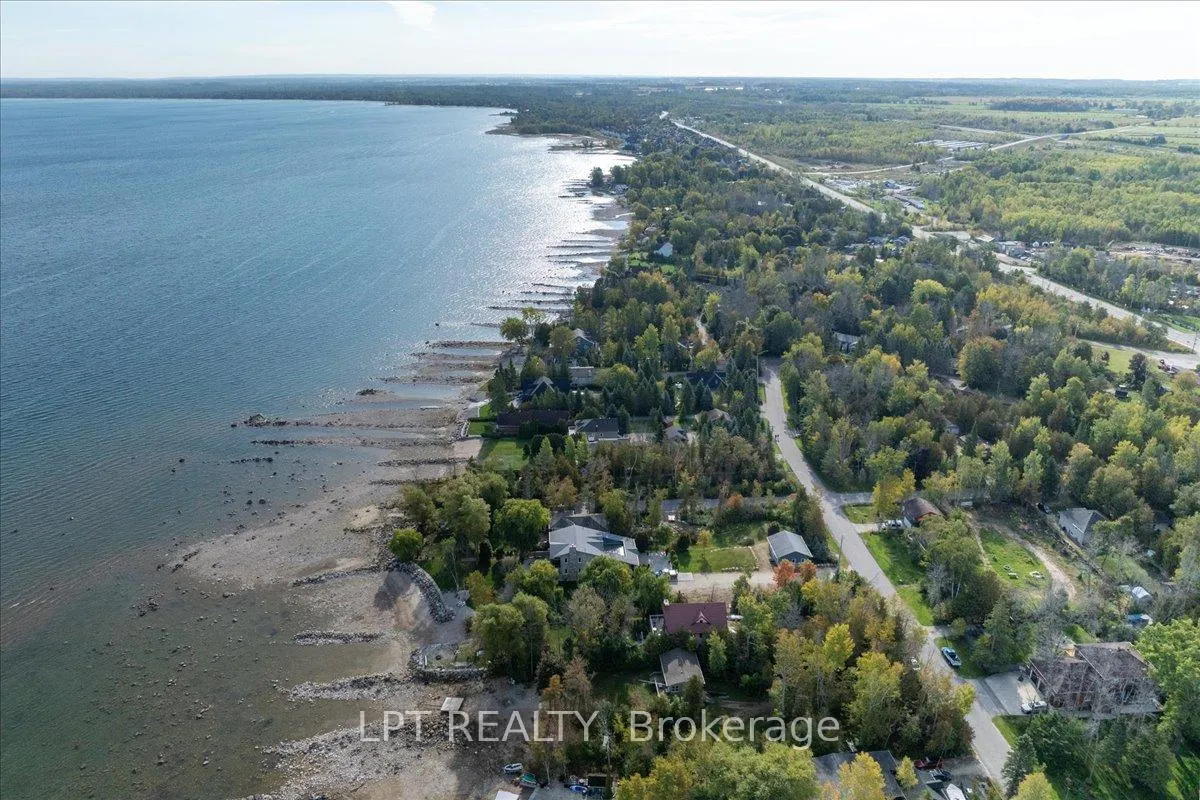 Photo 25 of 41 Glen Road, Collingwood — HOMEH