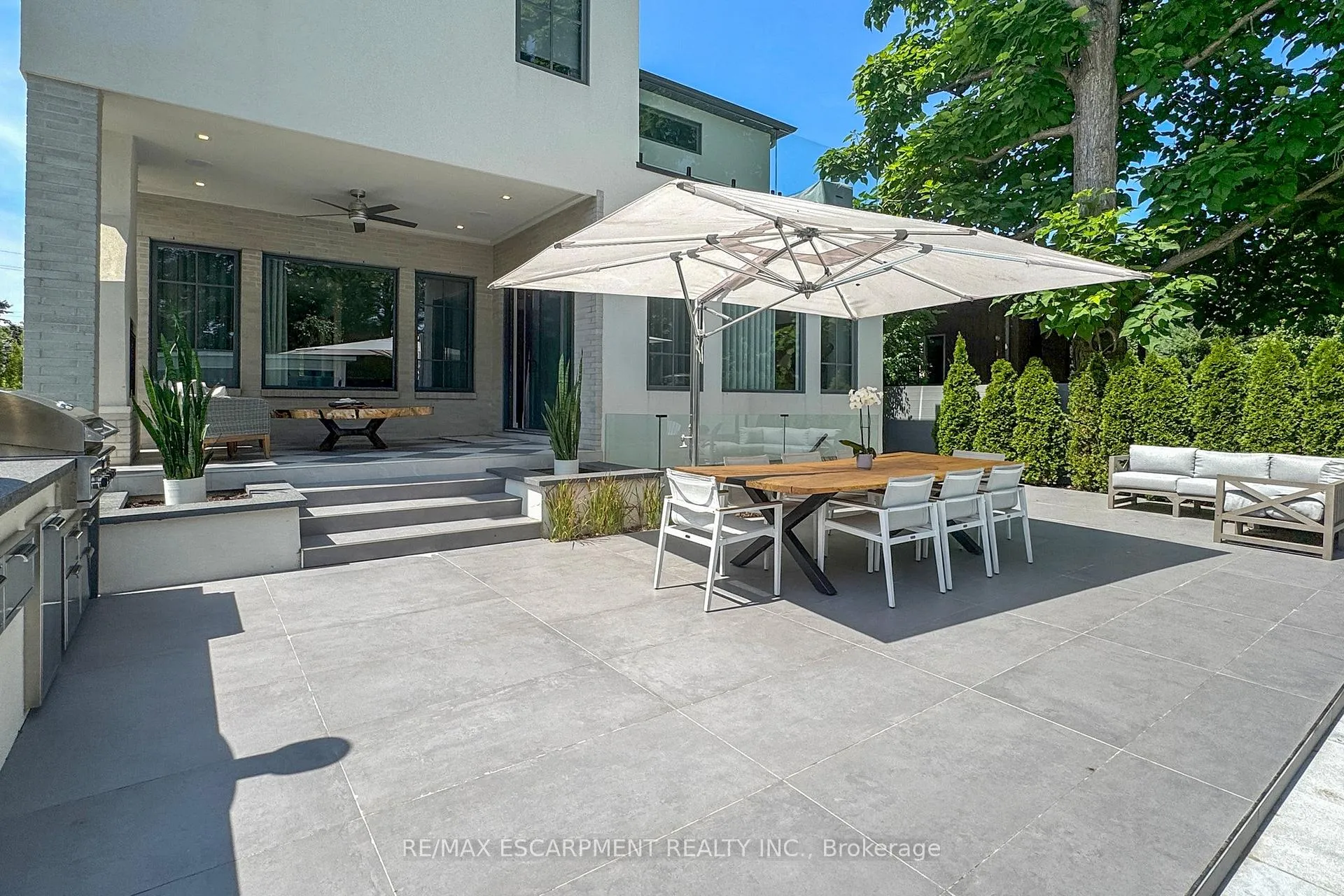 Photo 40 of 977 Gorton Avenue, Burlington, Bayview — HOMEH