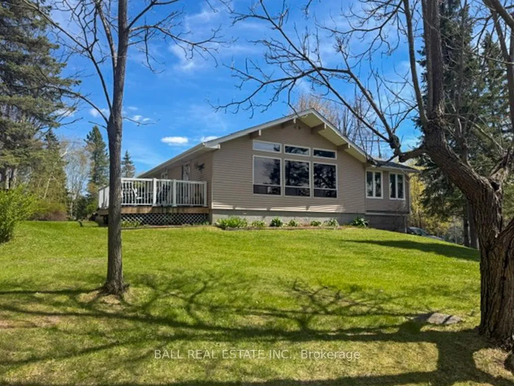 Photo 4 of 2811 Antelope Trail, Selwyn — HOMEH