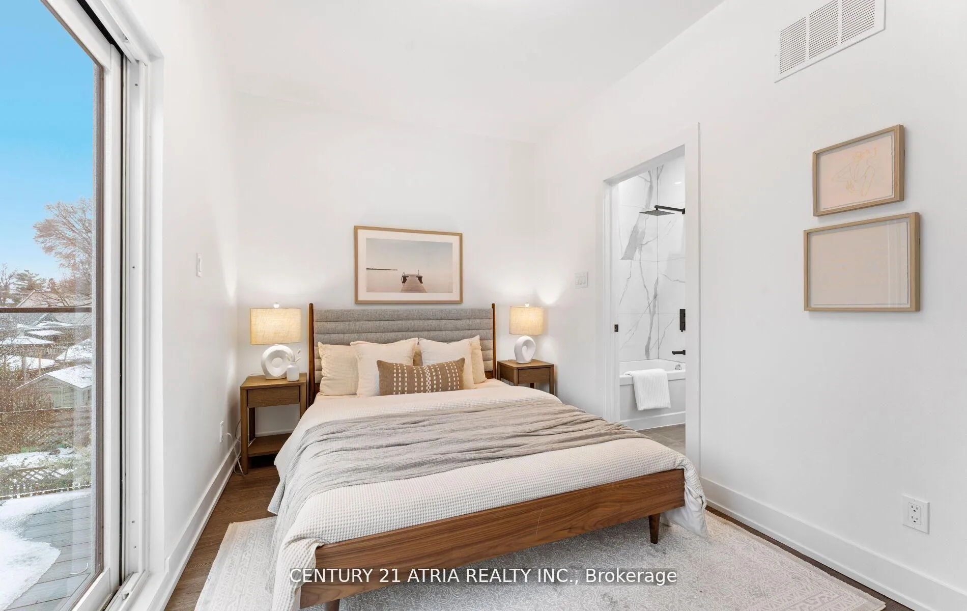 Photo 26 of 65 Crewe Avenue, Toronto, Woodbine-Lumsden — HOMEH