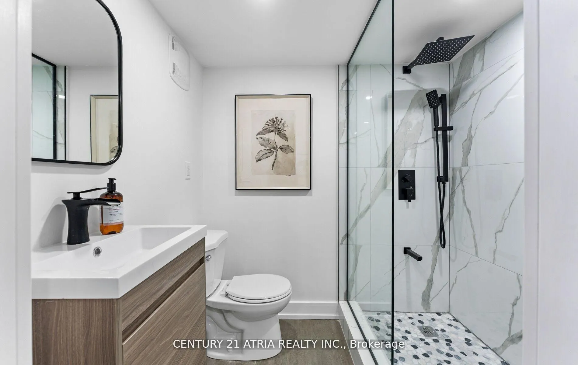 Photo 32 of 65 Crewe Avenue, Toronto, Woodbine-Lumsden — HOMEH