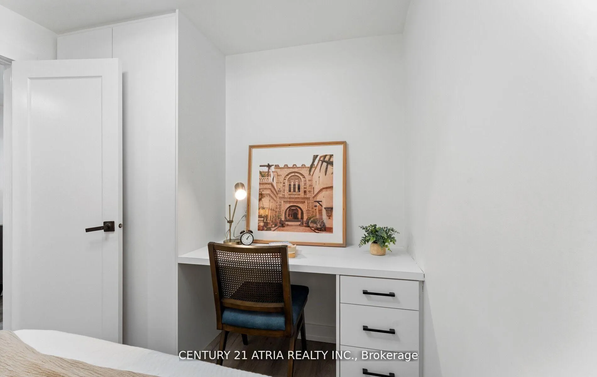 Photo 40 of 65 Crewe Avenue, Toronto, Woodbine-Lumsden — HOMEH