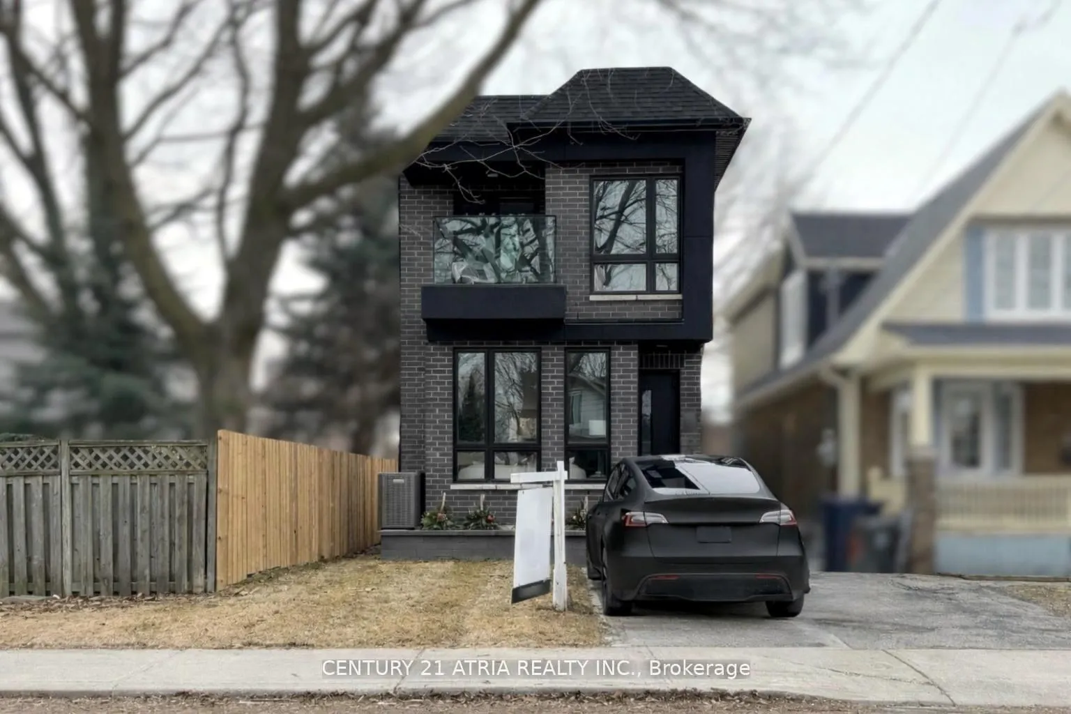 Photo 48 of 65 Crewe Avenue, Toronto, Woodbine-Lumsden — HOMEH